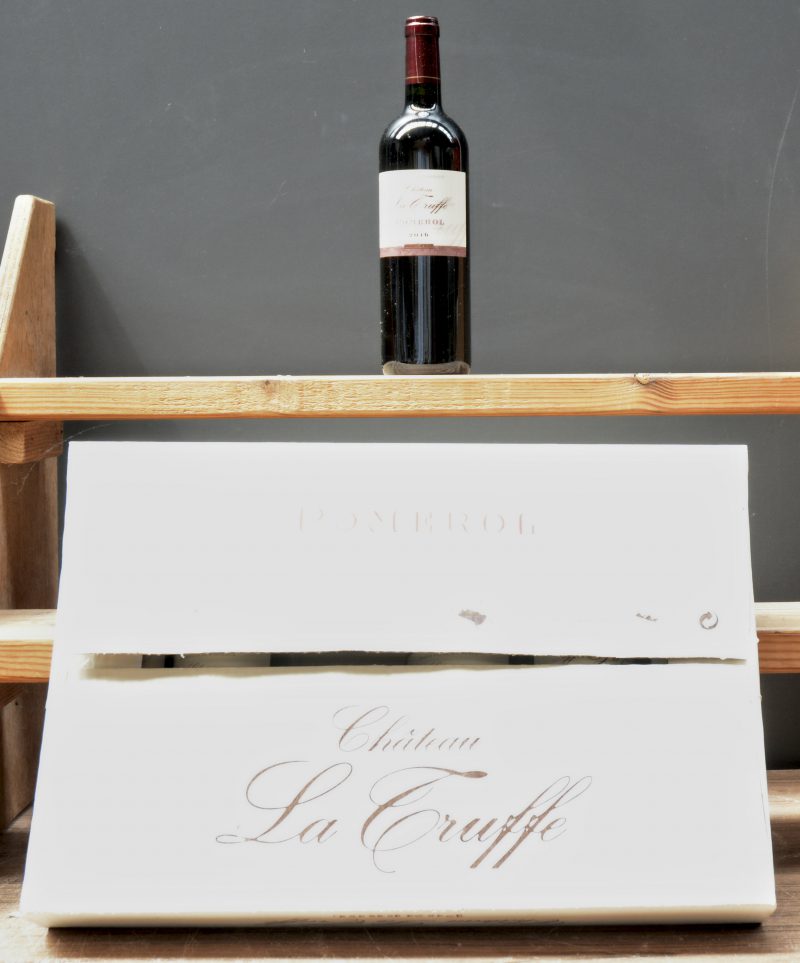Ch. La Truffe A.C. Pomerol   M.C.. O.D. 2016  aantal: 6 bt