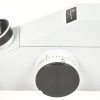 Een Rayner Dialdex refractometer, hiermee bepaalt men de brekingsindex van een vloeistof of van een vaste stof.