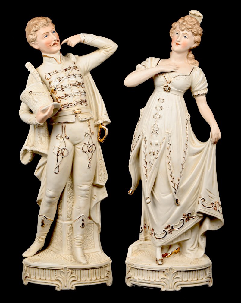“Officier en dame”, een biscuit koppel.
