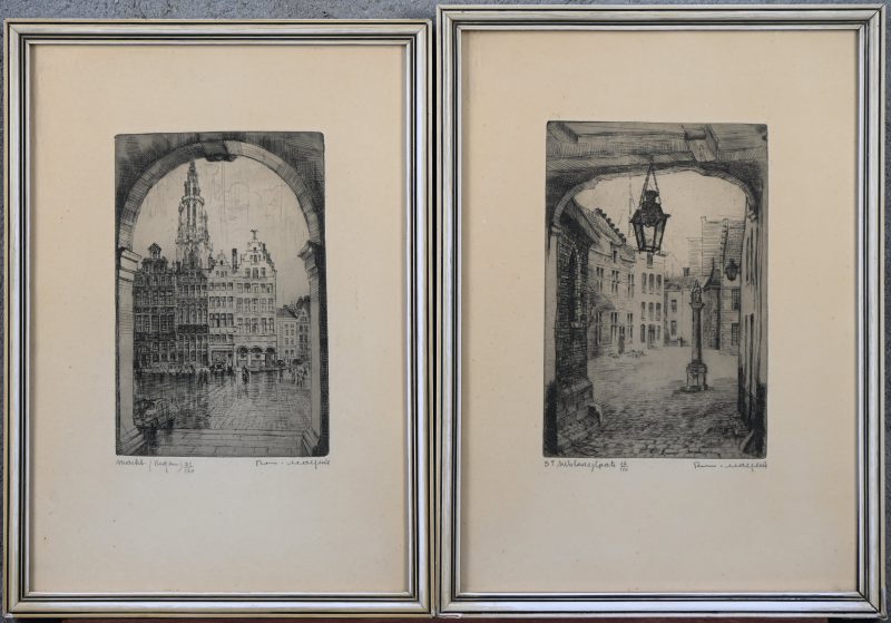 ‘Markt (regen)’ en ‘St. Niklaasplaats’. Een set van twee monochrome etsen, getekend; Rom. Malfliet.