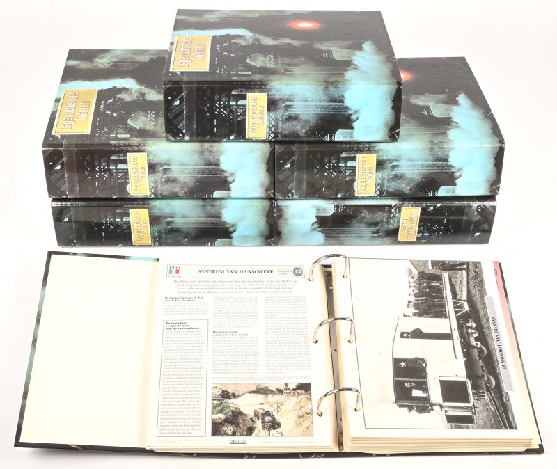 Een lot van 6 verzamelmappen over legendarische treinen.