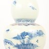 Een kalabasvaas in Chinees blauw wit porselein.