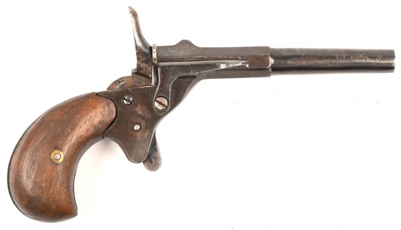 Een antiek vestzakpistooltje, model Derringer.