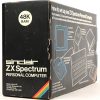 Een Sinclair ZX Spectrum personal computer, 48k in origele doos en verpakking, in nieuwstaat, met de bijgevoegde set van 8 games op cassette (doos van de cassettes in mindere staat).