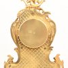 Een verguld bronzen klok in barokke stijl. Achteraan gemerkt; collection d’art.