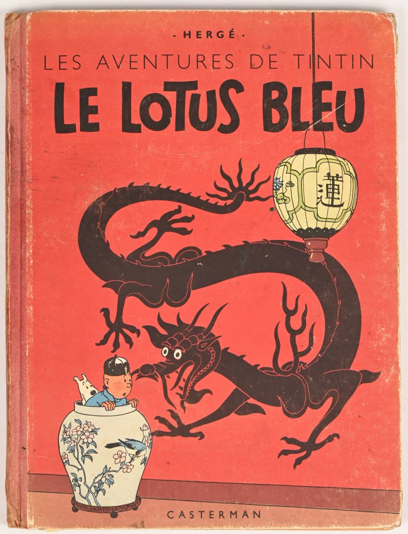 - Le Lotus Bleu. Ed. Casterman, 4e pl. B1 (1947). Goede tot matige staat, blok komt los, titelpagina met scheurtje.