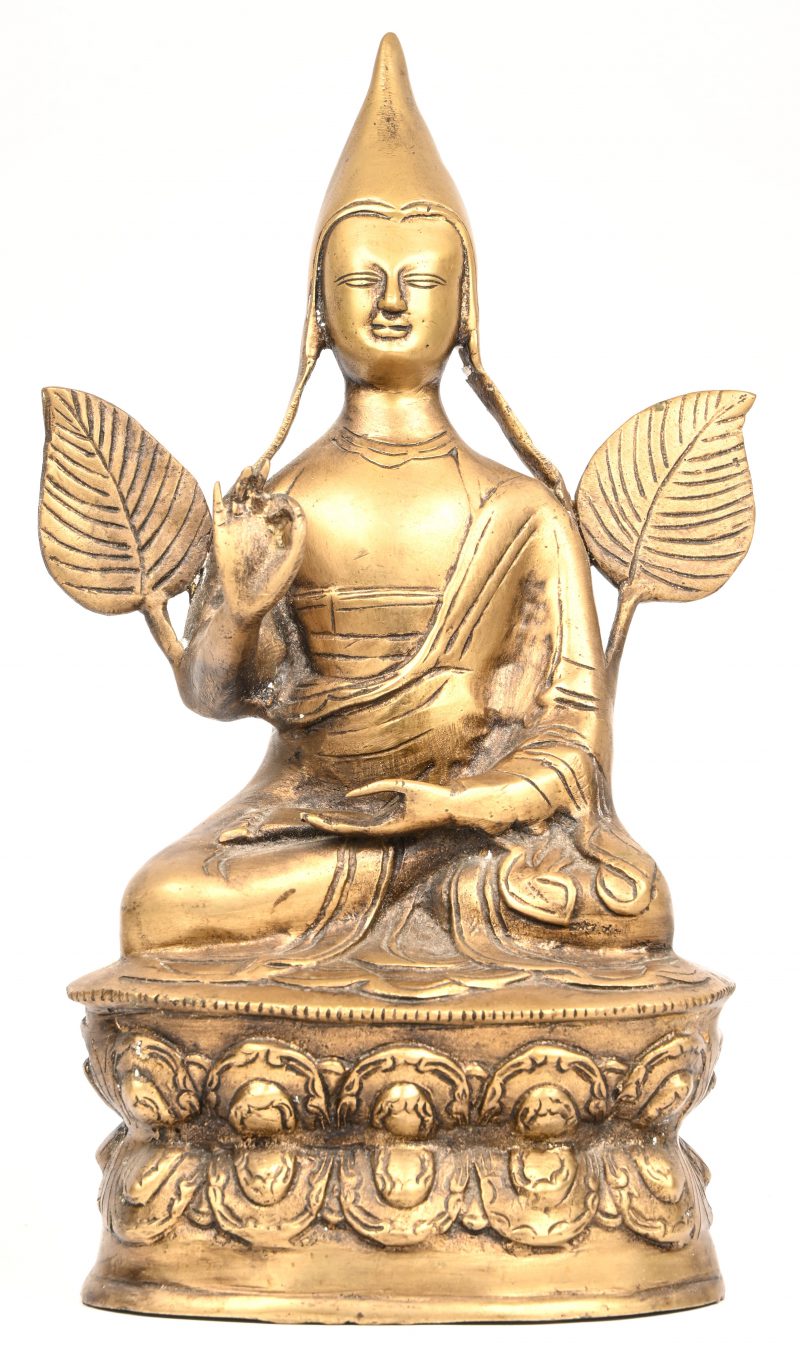 Een bronzen Tsongkhapa beeld, de stichter van de Gelug-traditie in het Tibetaans Boeddhisme.