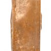 “Moeder met kind”, een bronzen beeld op zwart marmeren sokkel, gesigneerd en genummerd 1/9.