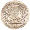 Een rijkelijk gedecoreerde zilveren poederdoos met initialen D S. 75 gram.