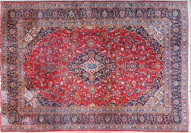Een handgeknoopt Kashan tapijt. Met certificaat.