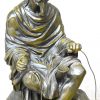 “Toearegkrijger op zijn dromedaris”. Bronzen beeld met groenbruin patina. Gesigneerd.