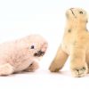 Negen pluche vissen en zeehonden, waarvan zeven gemerkt Steiff, 2 met knop/label manco.