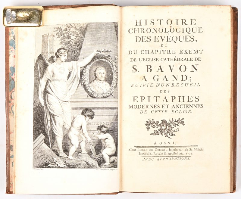 “Histoire chronologique des évêques et du chapitre exemt de l'église cathédrale de S. Bavon à Gand”, gedrukt door Pierre De Goesin. 1772.
