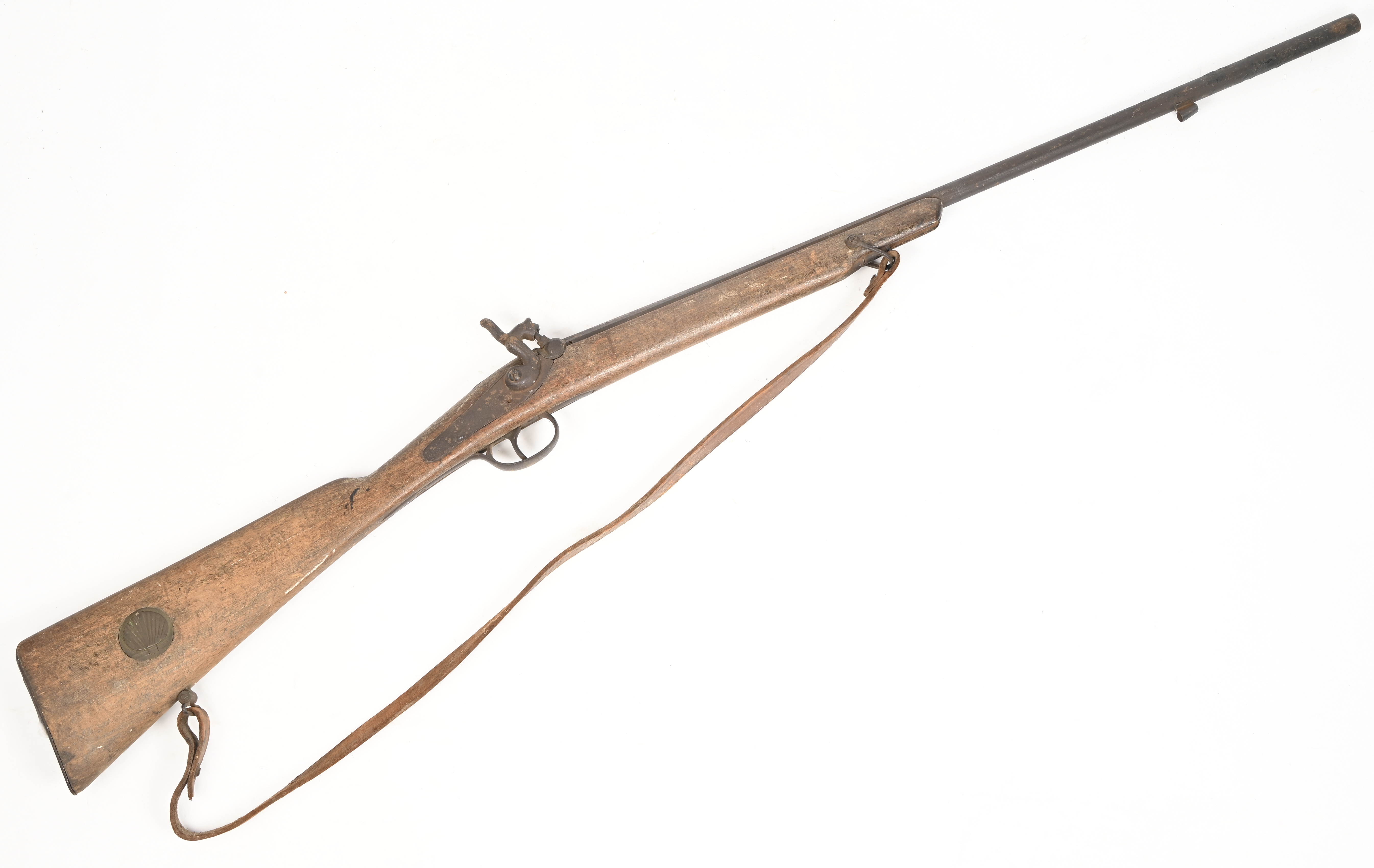 Eenvoudige buks met percussieslot. Te reviseren Eenvoudige buks met percussieslot. Te reviseren.