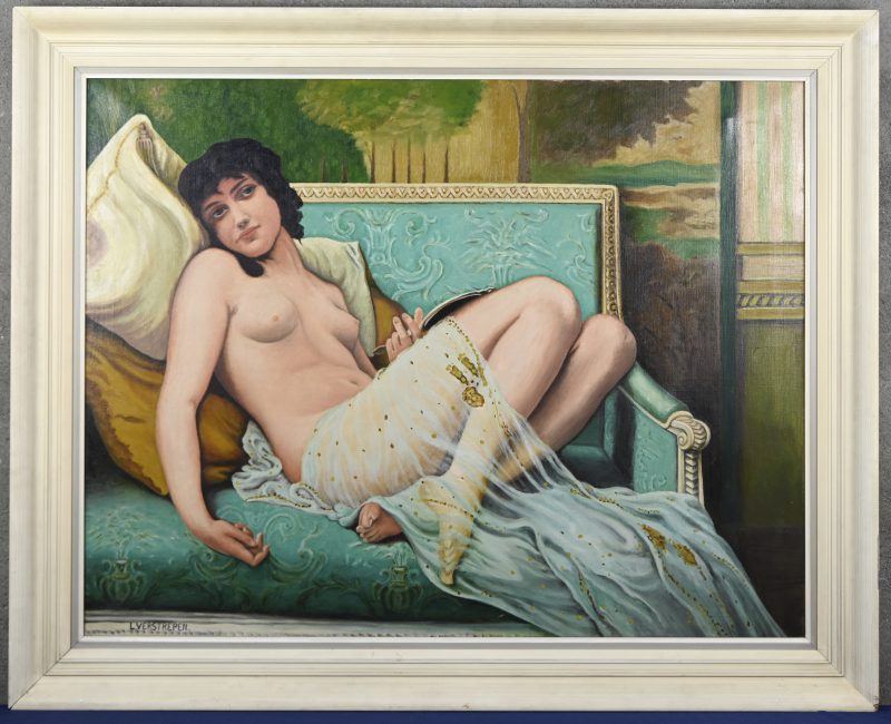 “Naakt op de bank”, een schilderij, olieverf op doek, gesigneerd L. Verstrepen.