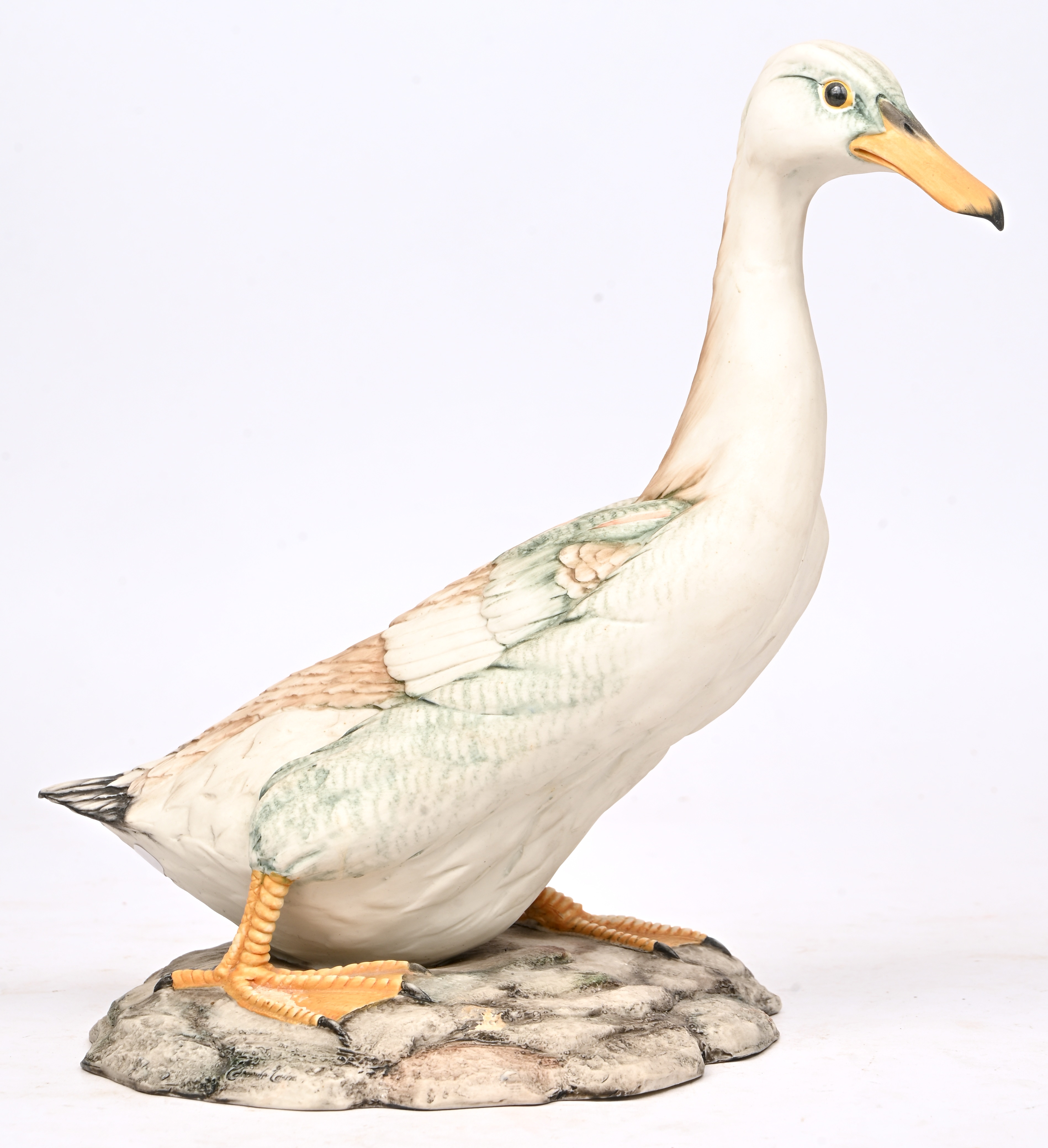 “Gans”. Beeldje van polychroom biscuit. Gemerkt en gesigneerd “Gans”. Beeldje van polychroom biscuit. Gemerkt en gesigneerd.