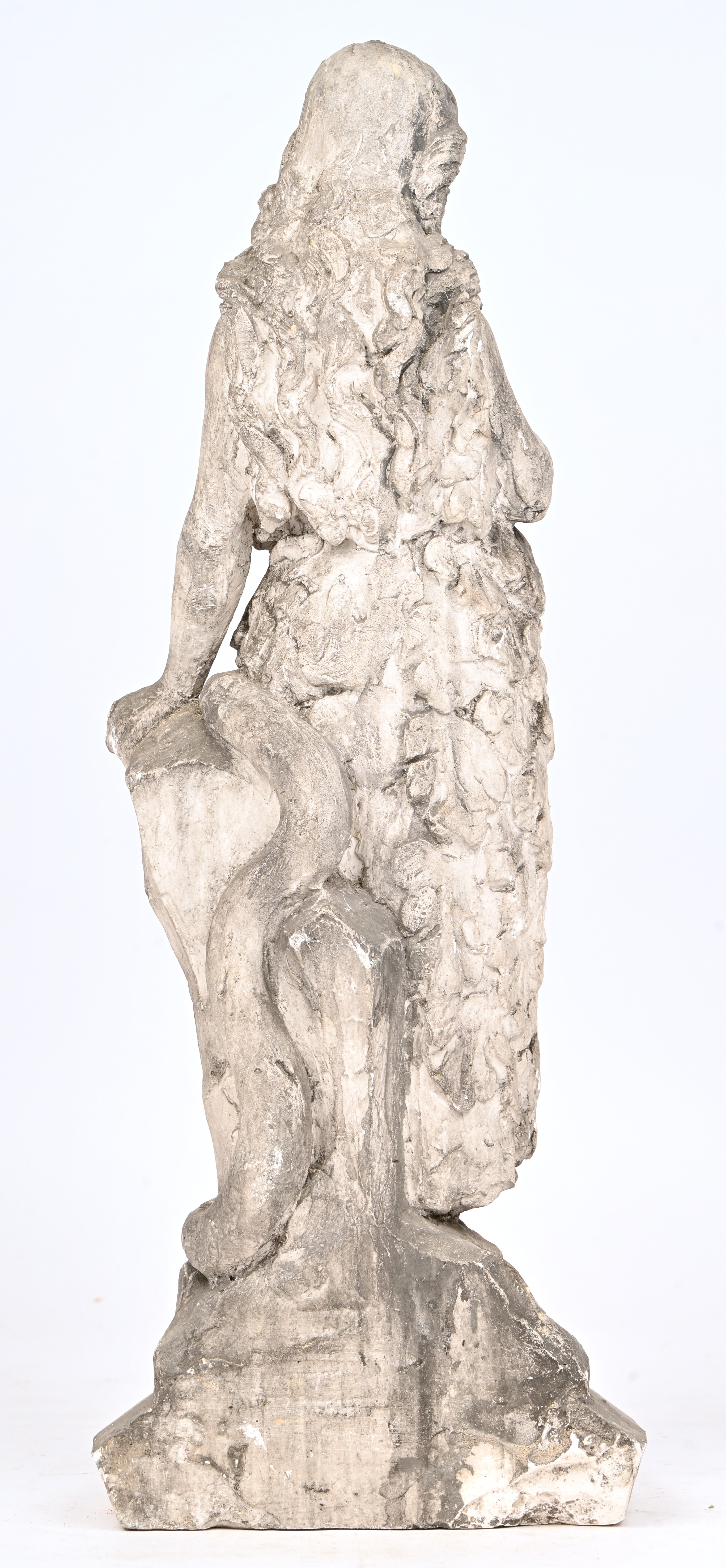 ‘Eva met de slang’, een plaasteren beeldje. Niet getekend ‘Eva met de slang’, een plaasteren beeldje. Niet getekend.