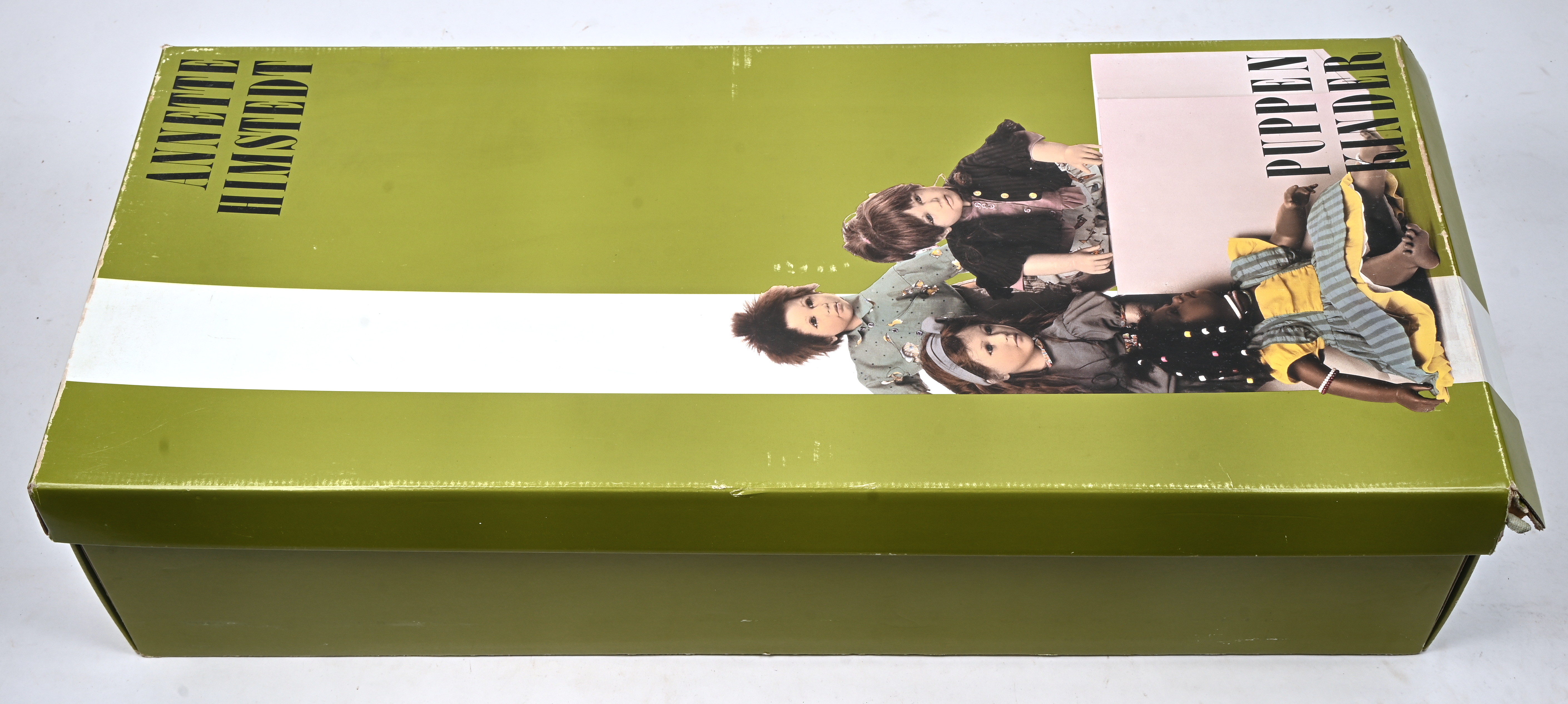 Een verzamelpop van Annette Himstedt. In originele doos Een verzamelpop van Annette Himstedt. In originele doos.