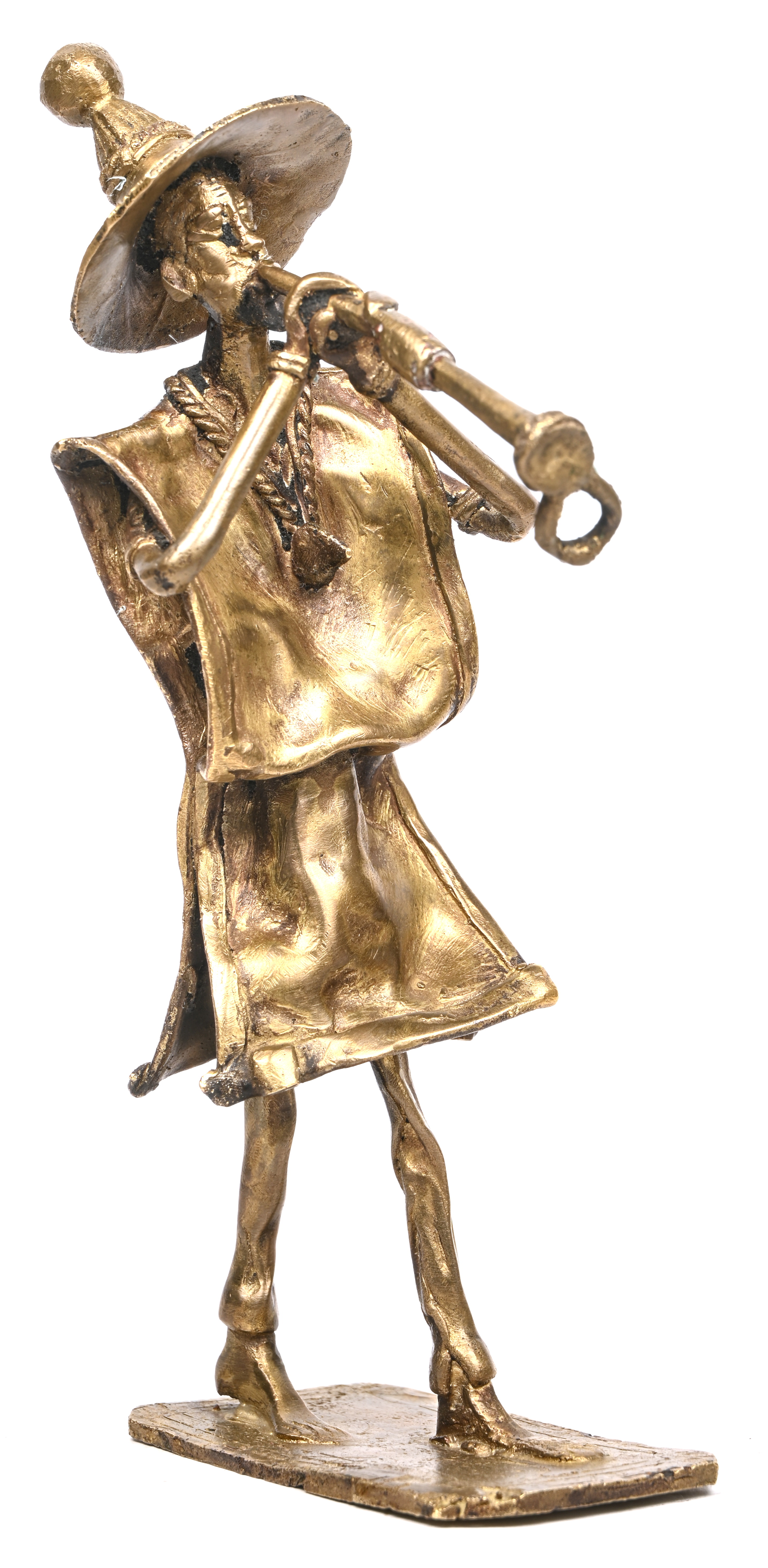 ‘Muzikanten’, een paar Afrikaanse bronzen beeldjes ‘Muzikanten’, een paar Afrikaanse bronzen beeldjes.