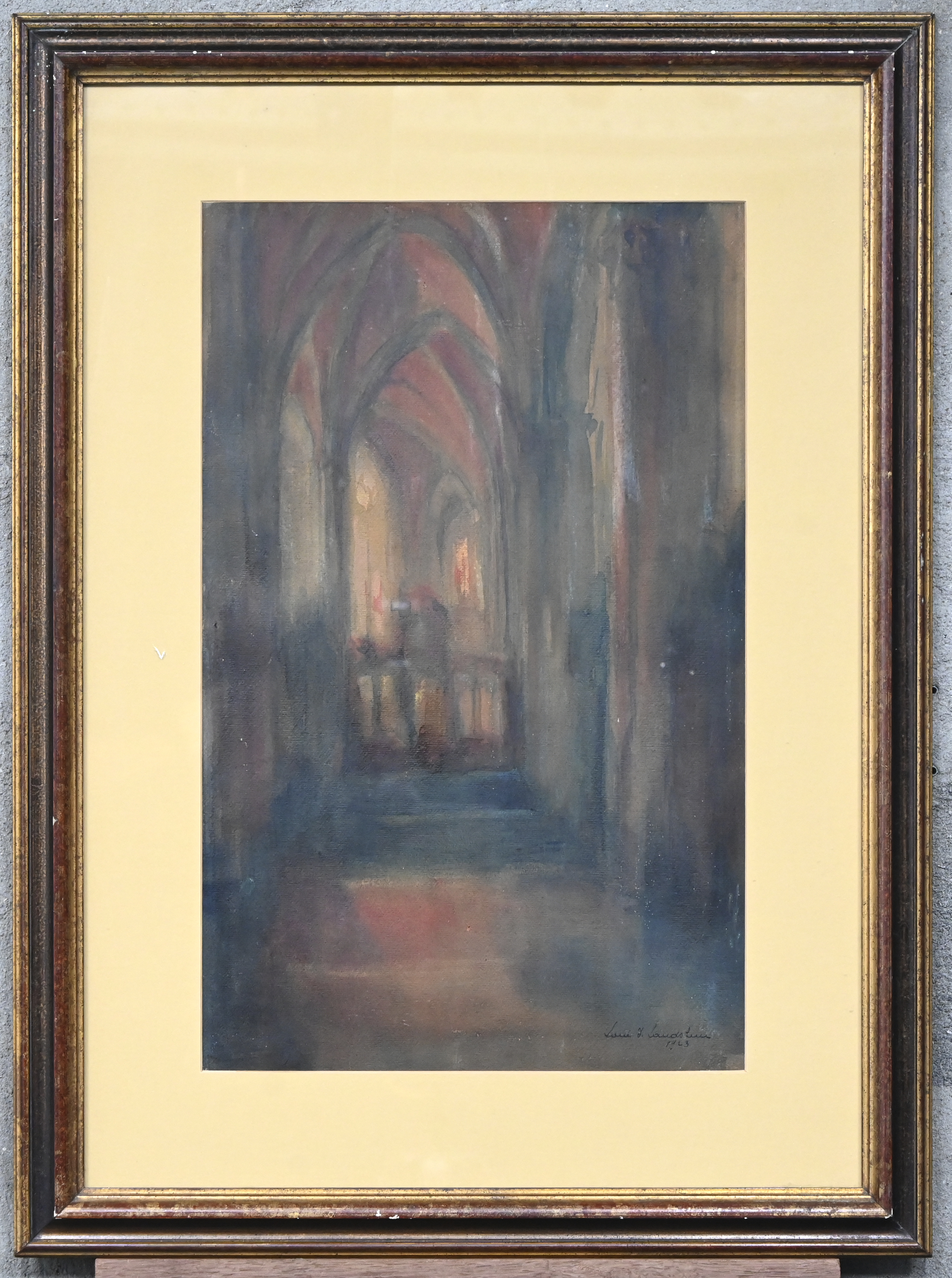 ‘Kerkinterieur’, een aquarel in gedepte tonen. Onleesbaar getekend ‘Kerkinterieur’, een aquarel in gedepte tonen. Onleesbaar getekend.
