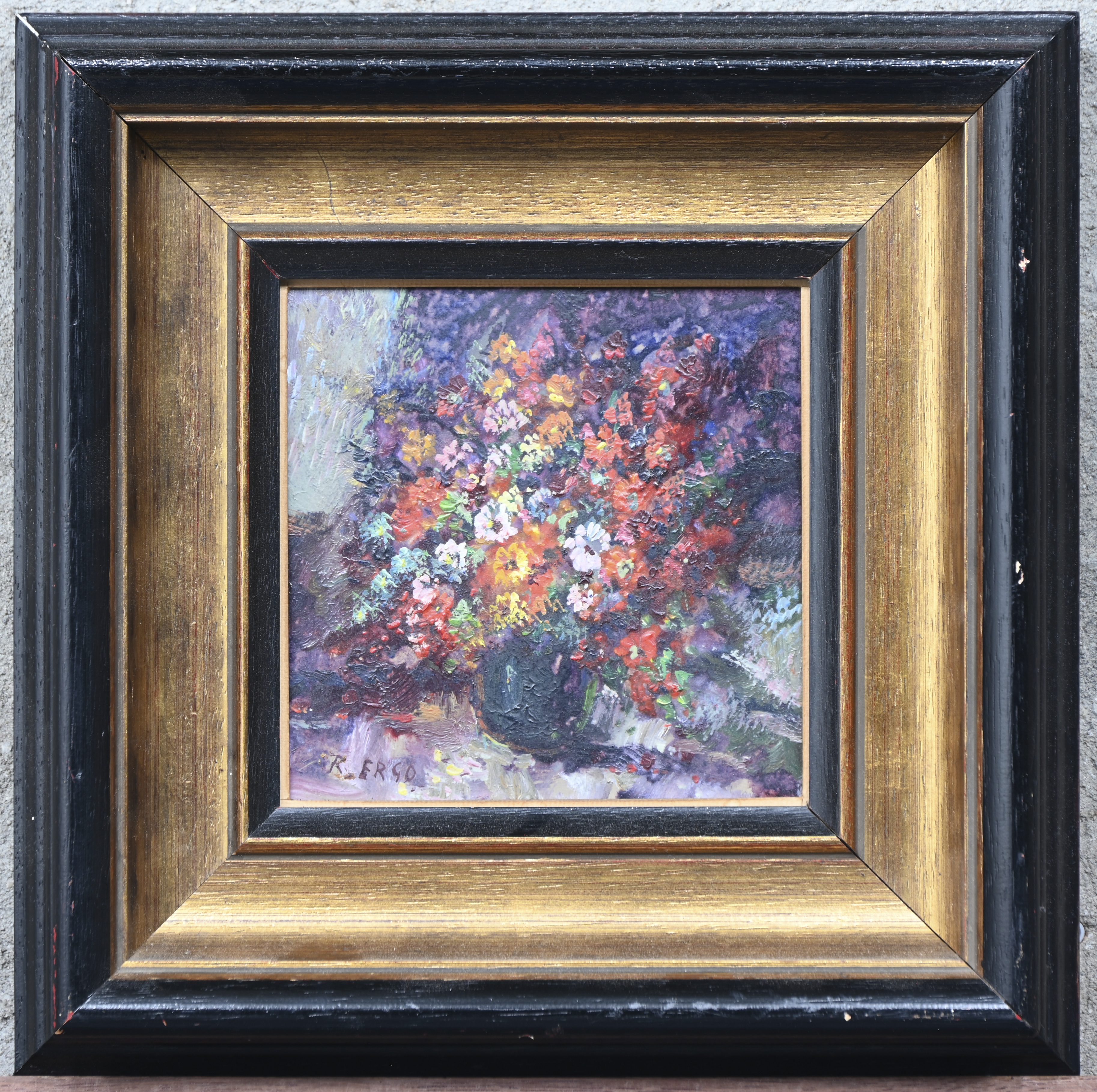 “Veelkleurig bloemenstilleven in blauwe pot.” Olieverf op board. Gesigneerd “Veelkleurig bloemenstilleven in blauwe pot.” Olieverf op board. Gesigneerd.