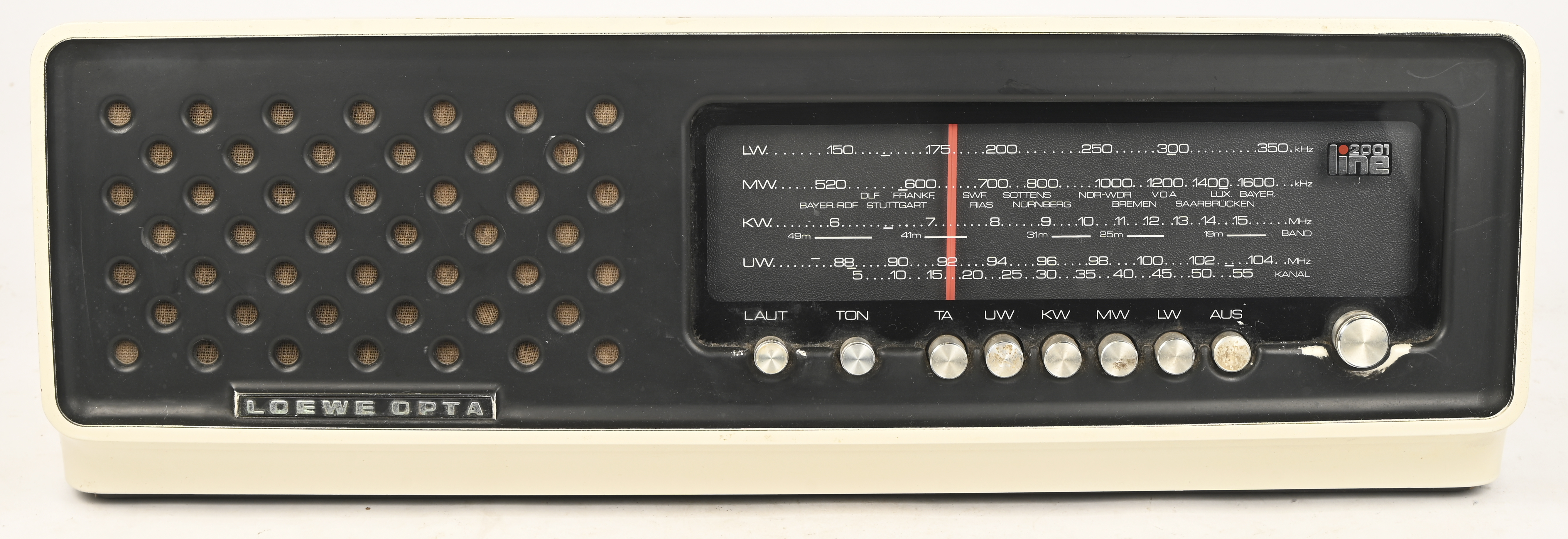 Een vintage Loewe Opta radio. R11 line 2001, space age design (1971) Een vintage Loewe Opta radio. R11 line 2001, space age design (1971).