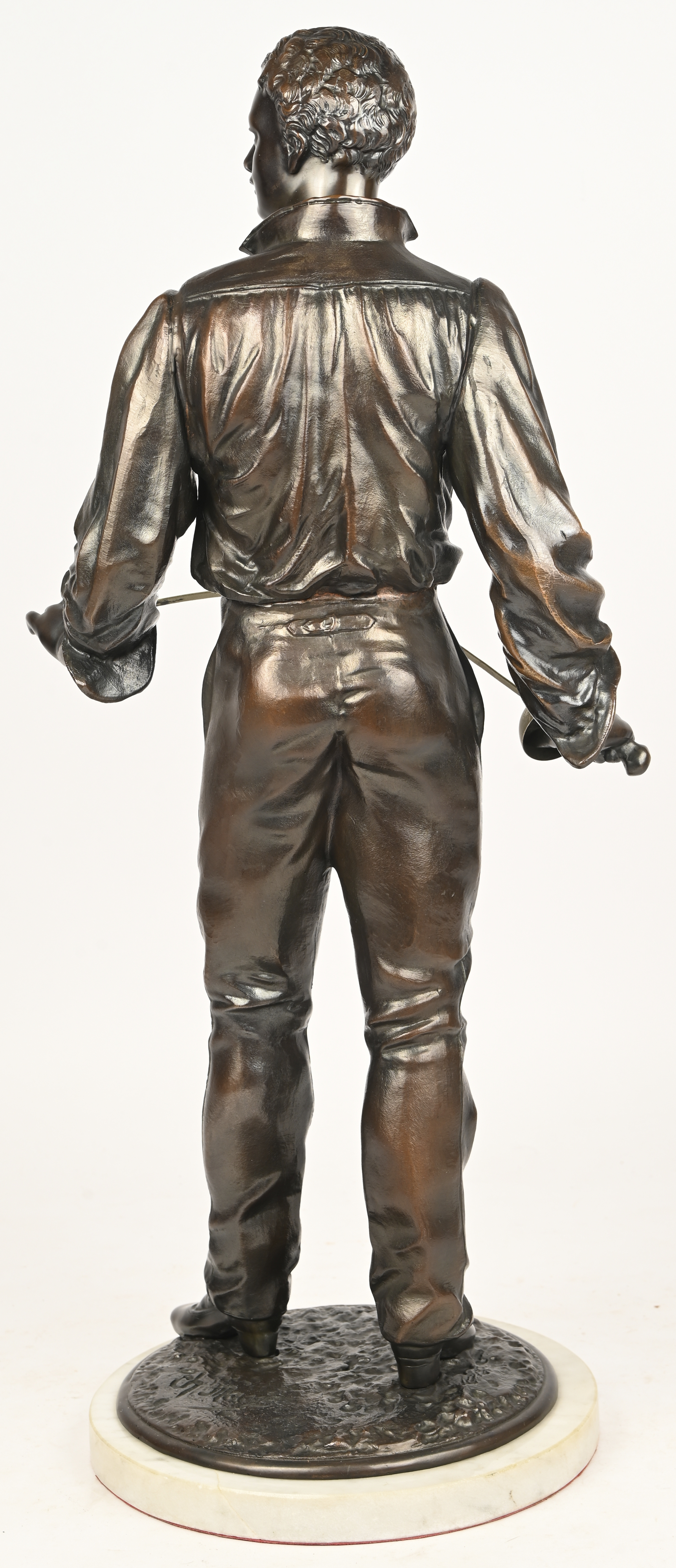 “De schermer’, een zamakken beeld, gesigneerd Ch. Massé “De schermer’, een zamakken beeld, gesigneerd Ch. Massé.