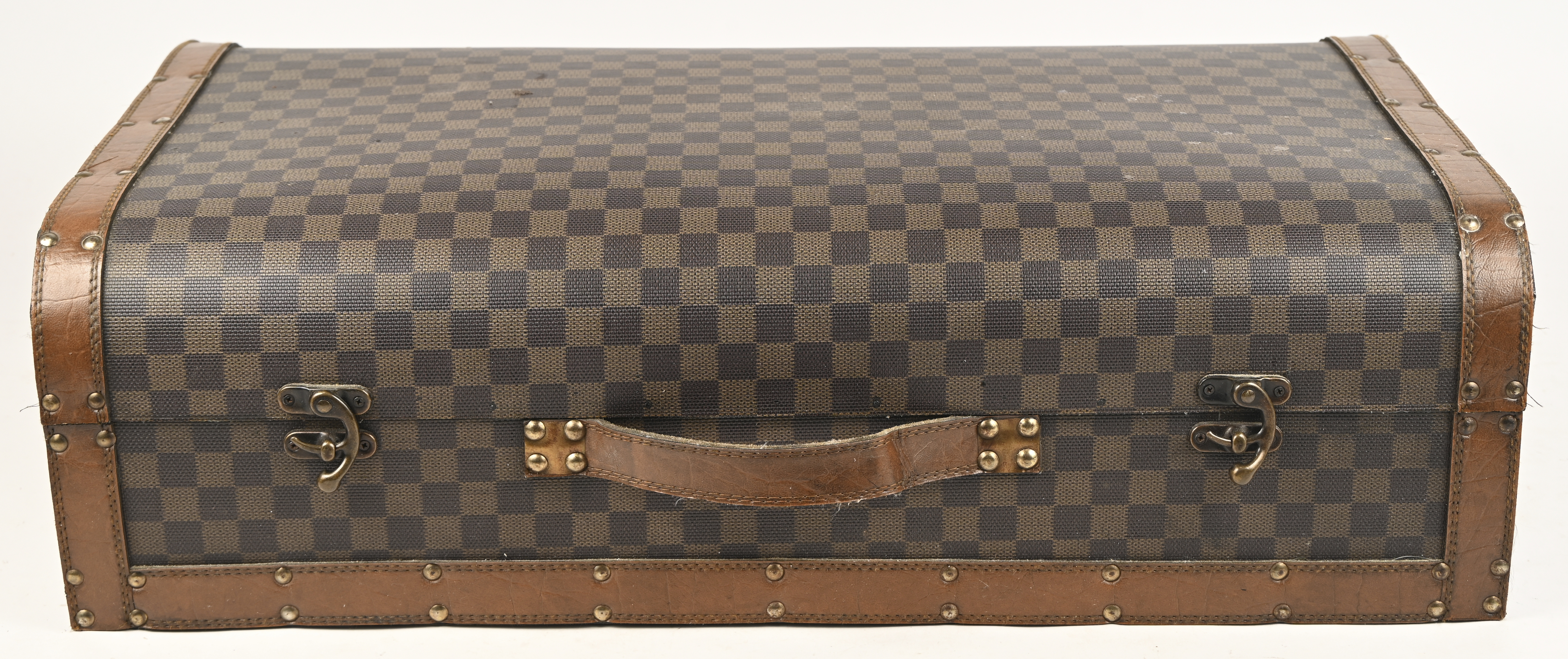 Een lot van 2 decoratieve reiskoffers Een lot van 2 decoratieve reiskoffers.