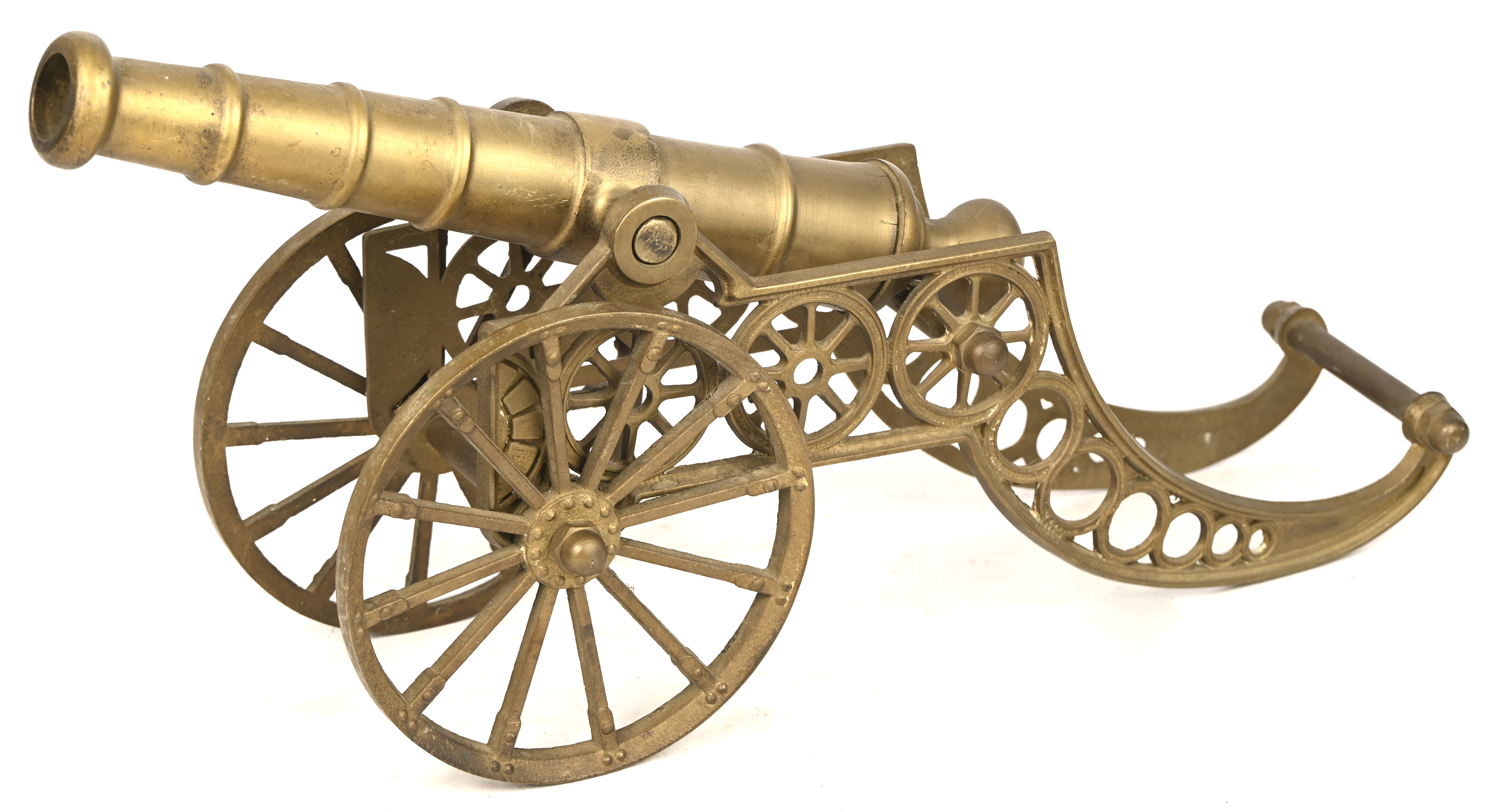 Een messing miniatuur kanon Een messing miniatuur kanon.