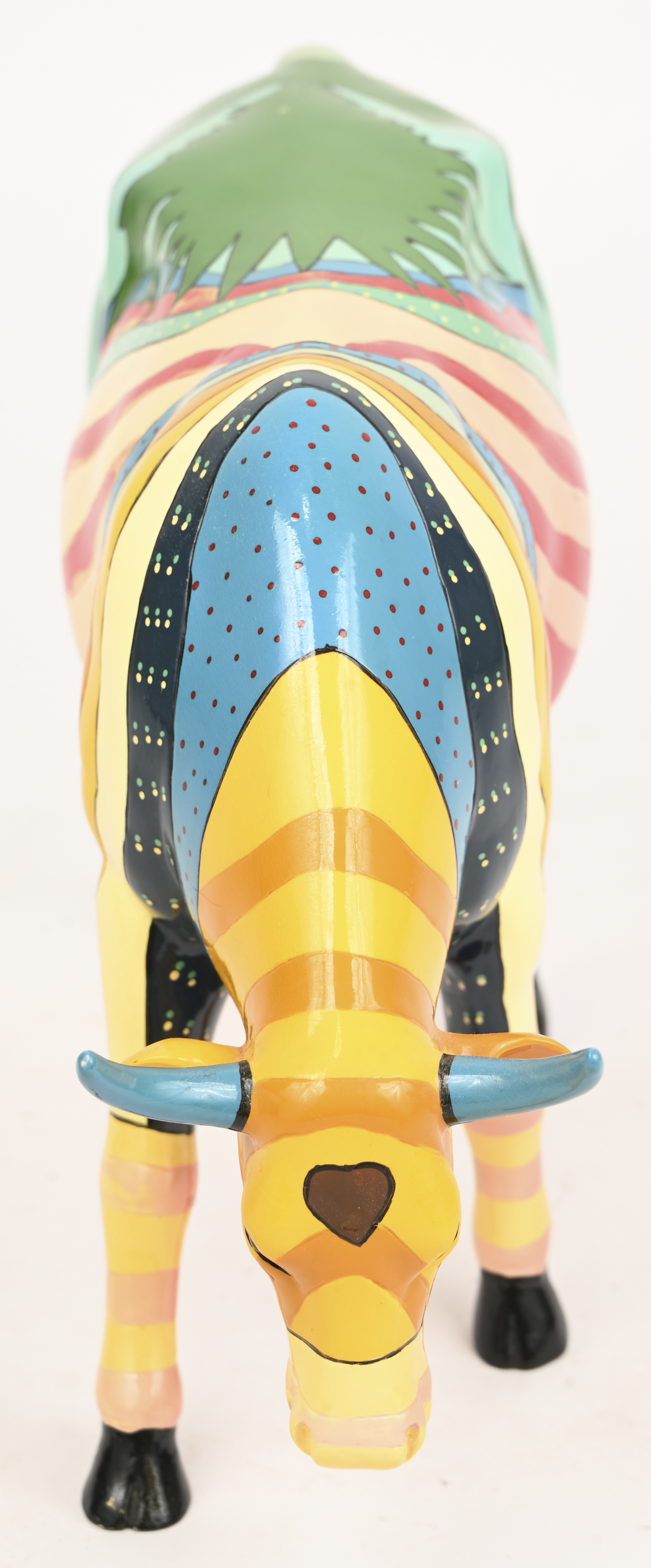 “Boca Bovine”. Een beeld van meerkleurig kunststof uit de reeks ‘Cow Parade’ naar het gelijknamige kunstproject. Ontwerp van Valter Morais, 2002 “Boca Bovine”. Een beeld van meerkleurig kunststof uit de reeks ‘Cow Parade’ naar het gelijknamige kunstproject. Ontwerp van Valter Morais, 2002.