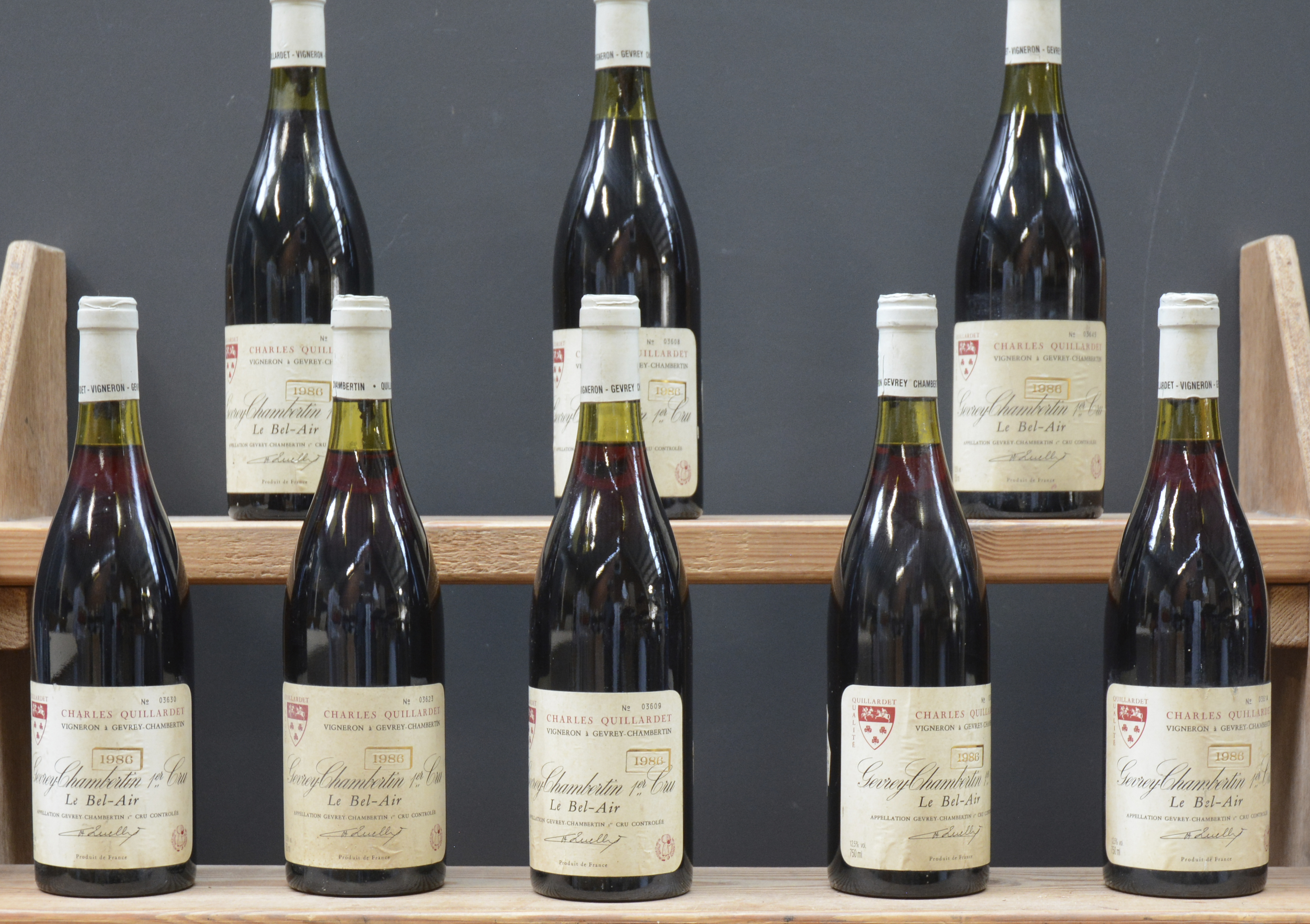 Gevrey-Chambertin 1e Cru Le Bel-Air A.C. Charles Quillardet, Gevrey M.O Gevrey-Chambertin 1e Cru Le Bel-Air A.C. Charles Quillardet, Gevrey M.O. 1986 aantal: 8 bt