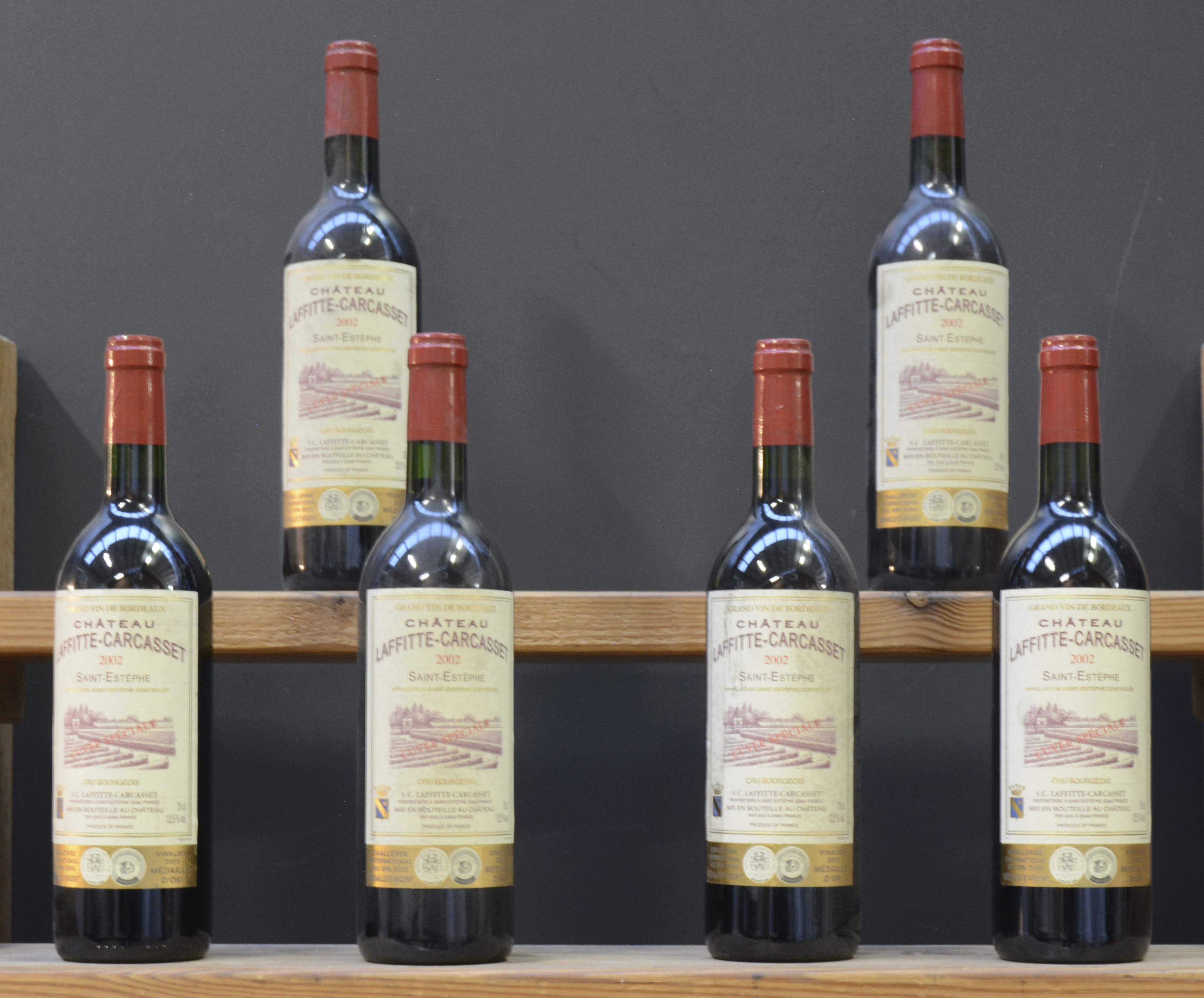 Ch. Laffitte-Carcasset A.C. St-Estèphe Cru bourgeois M.C Ch. Laffitte-Carcasset A.C. St-Estèphe Cru bourgeois M.C. 2002 aantal: 6 bt