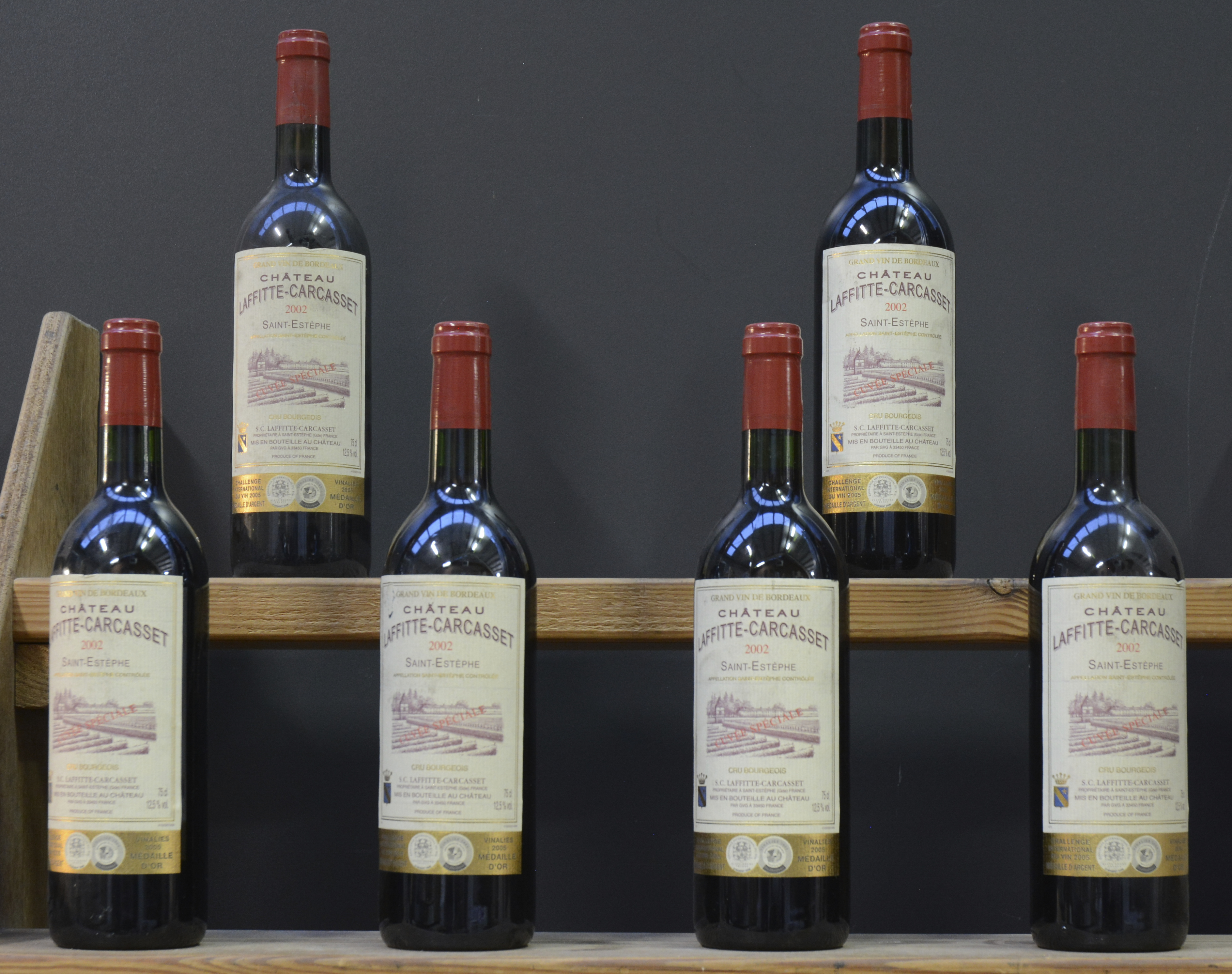 Ch. Laffitte-Carcasset A.C. St-Estèphe Cru bourgeois M.C Ch. Laffitte-Carcasset A.C. St-Estèphe Cru bourgeois M.C. 2002 aantal: 6 bt