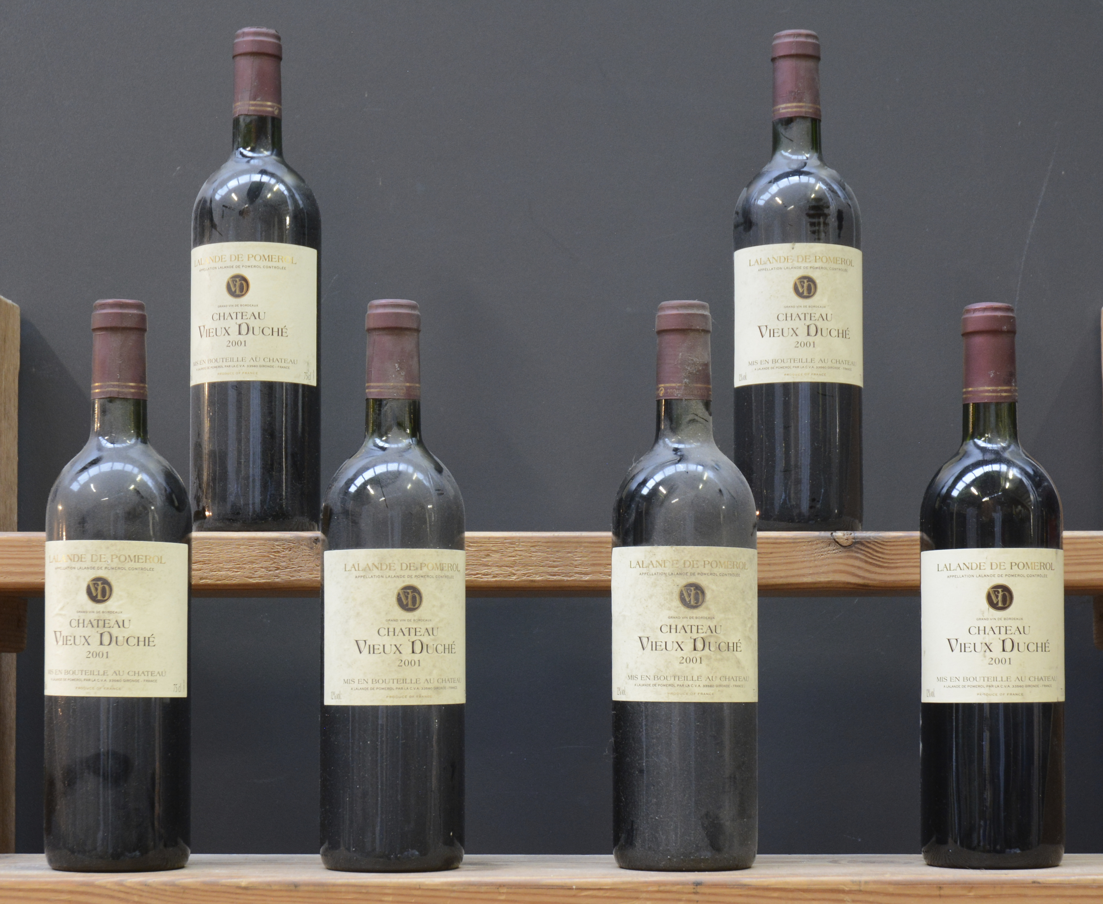 Ch. Vieux Duché A.C. Lalande-de-Pomerol M.C Ch. Vieux Duché A.C. Lalande-de-Pomerol M.C. 2001 aantal: 6 bt