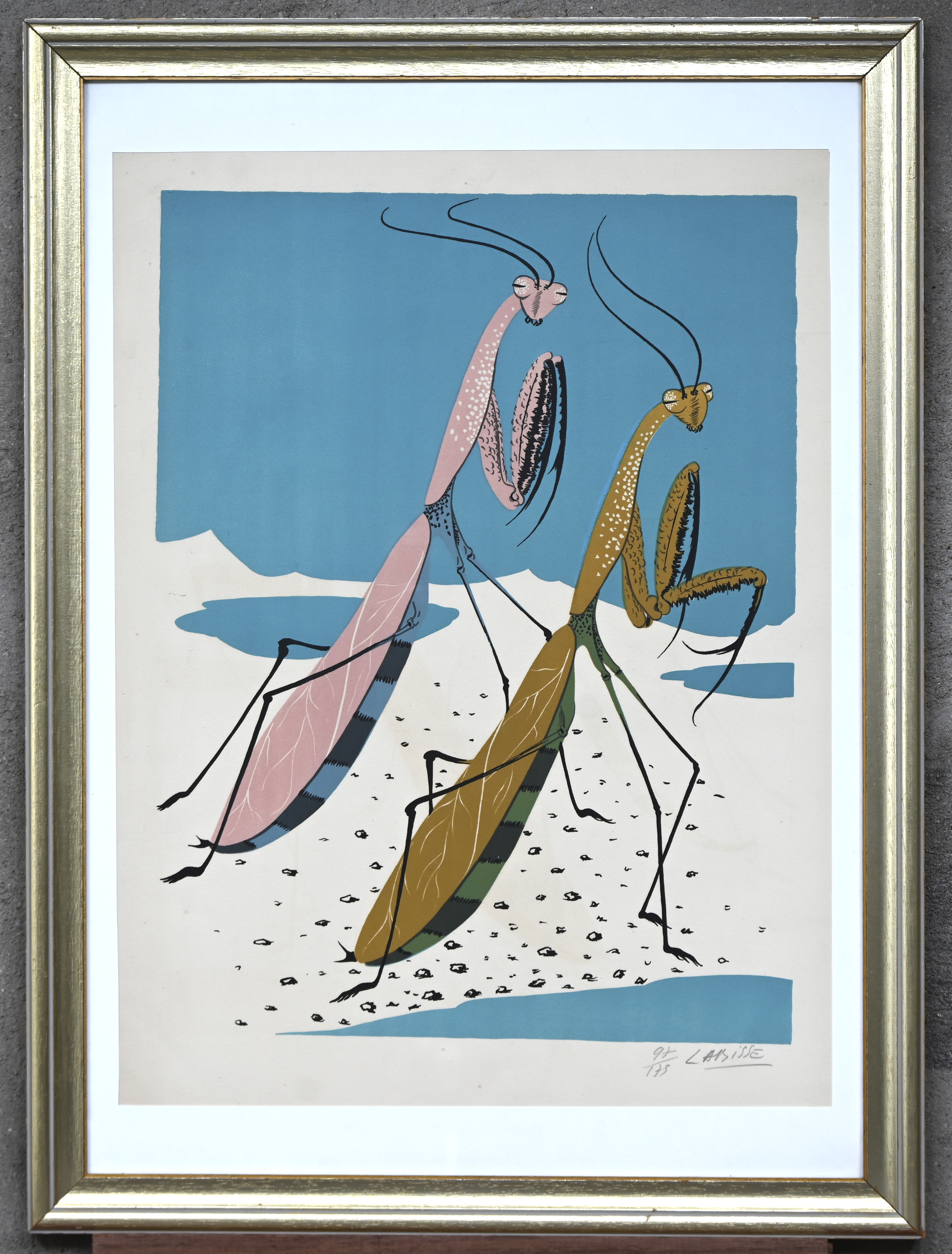 ‘Twee dansende bidsprinkhanen’, een kleurenlitho getekend Labisse. Nr. 97 uit een oplage van 175 exemplaren ‘Twee dansende bidsprinkhanen’, een kleurenlitho getekend Labisse. Nr. 97 uit een oplage van 175 exemplaren.