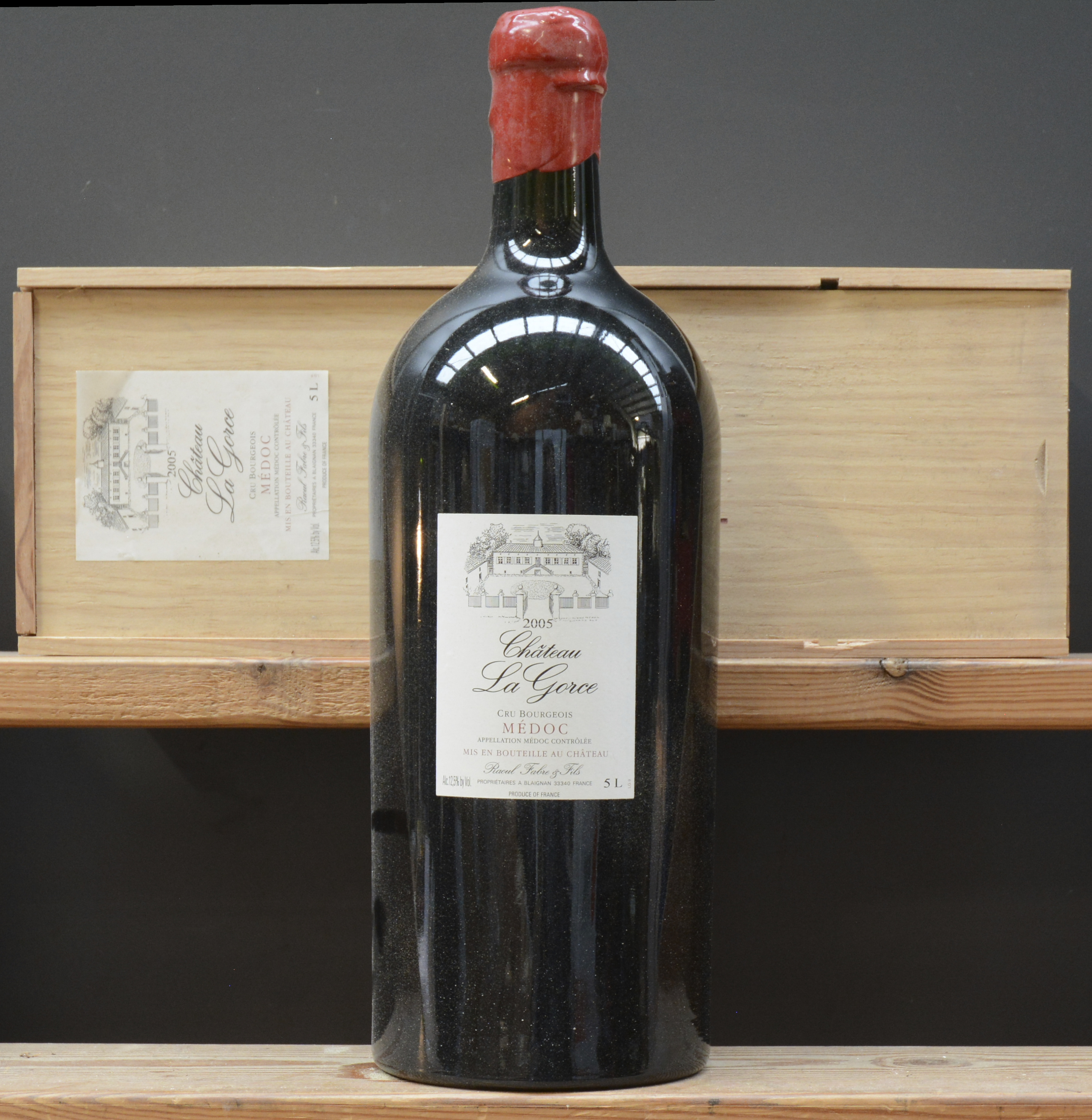 Ch. La Gorce A.C. Médoc Cru bourgeois M.C. O.K. 2005 aantal: 1 5 l Ch. La Gorce A.C. Médoc Cru bourgeois M.C. O.K. 2005 aantal: 1 5 l.