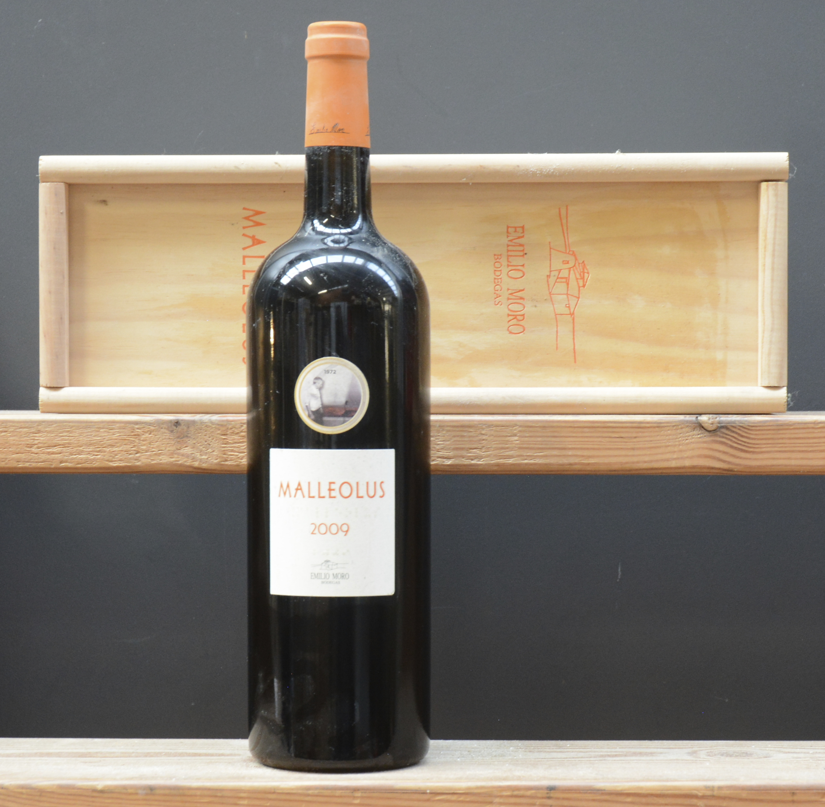 Malleolus 100% Tinto Fino D.O. Ribera del Duero Bodegas Emilio Moro, Pesquera de Duero M.O. O.K. 2009 aantal: 1 Mag Malleolus 100% Tinto Fino D.O. Ribera del Duero Bodegas Emilio Moro, Pesquera de Duero M.O. O.K. 2009 aantal: 1 Mag.