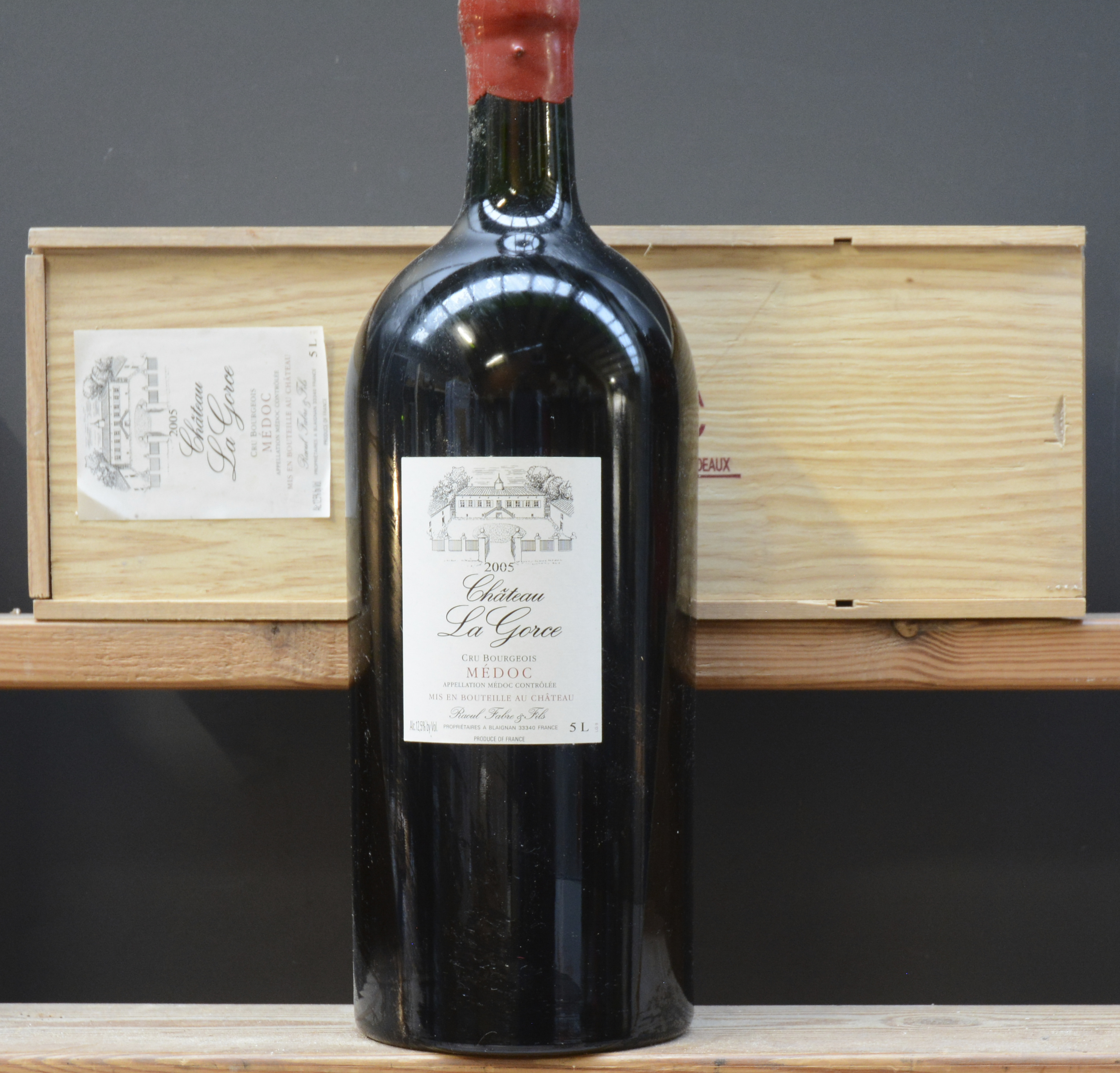 Ch. La Gorce A.C. Médoc Cru bourgeois M.C. O.K. 2005 aantal: 1 5 l Ch. La Gorce A.C. Médoc Cru bourgeois M.C. O.K. 2005 aantal: 1 5 l.