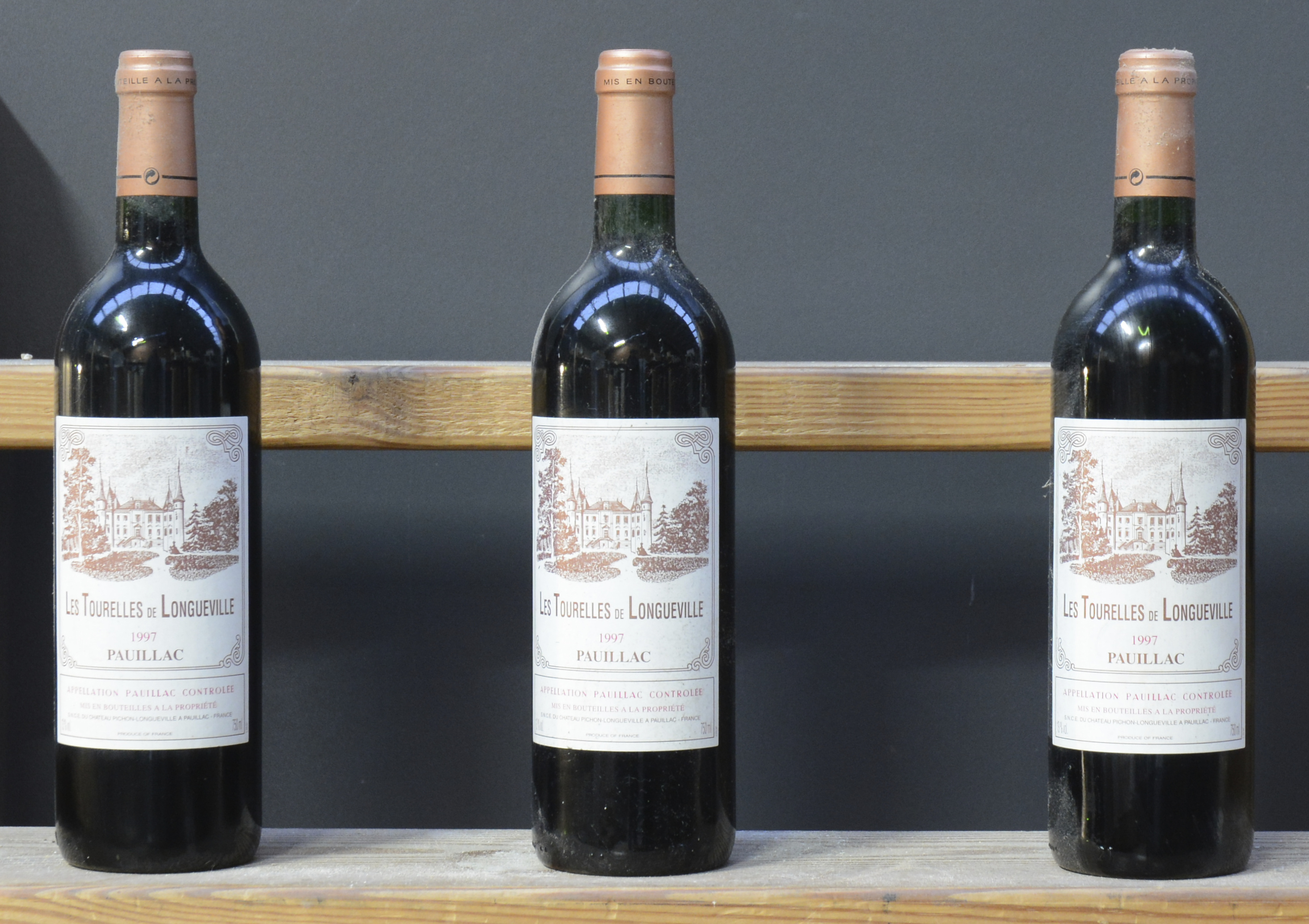 Les Tourelles de Longueville A.C. Pauillac M.P Les Tourelles de Longueville A.C. Pauillac M.P. 1997 aantal: 3 bt