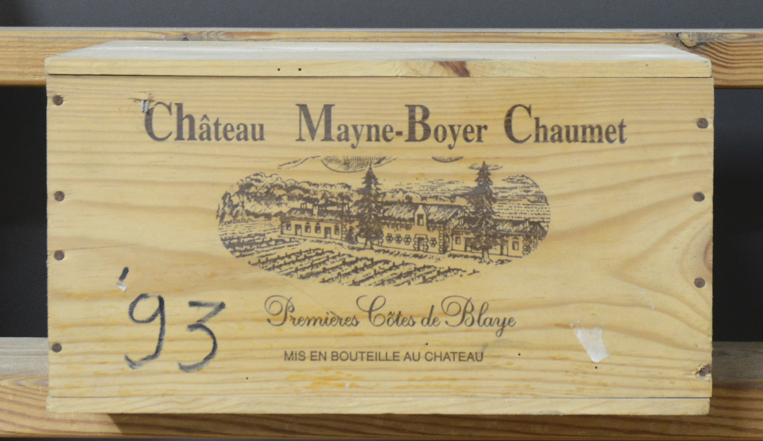 Ch. Mayne-Boyer-Chaumet A.C. 1e Côtes de Blaye M.C. O.K Ch. Mayne-Boyer-Chaumet A.C. 1e Côtes de Blaye M.C. O.K. 1993 aantal: 6 bt