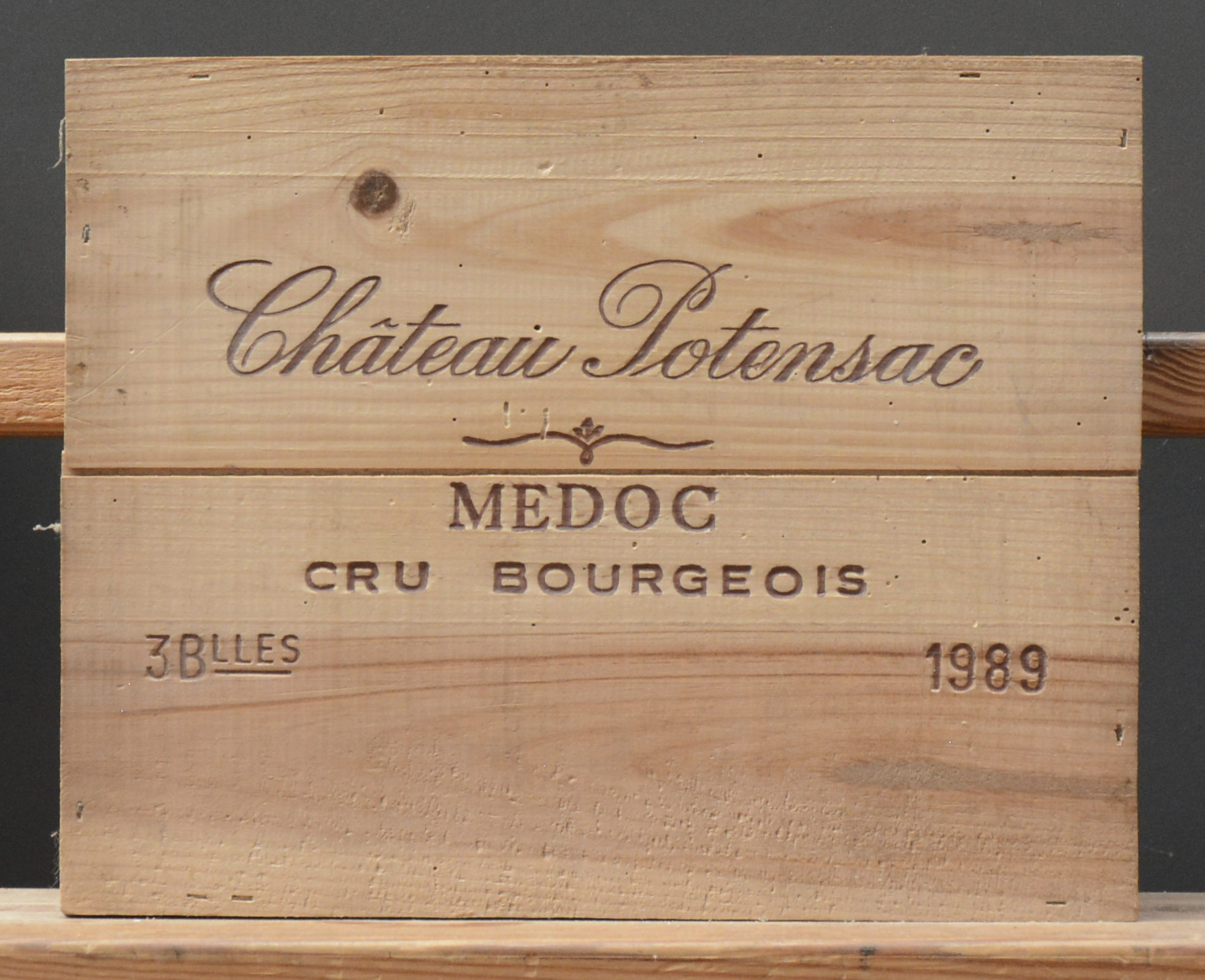 Ch. Potensac A.C. Médoc Cru bourgeois M.C. O.K Ch. Potensac A.C. Médoc Cru bourgeois M.C. O.K. 1989 aantal: 3 bt