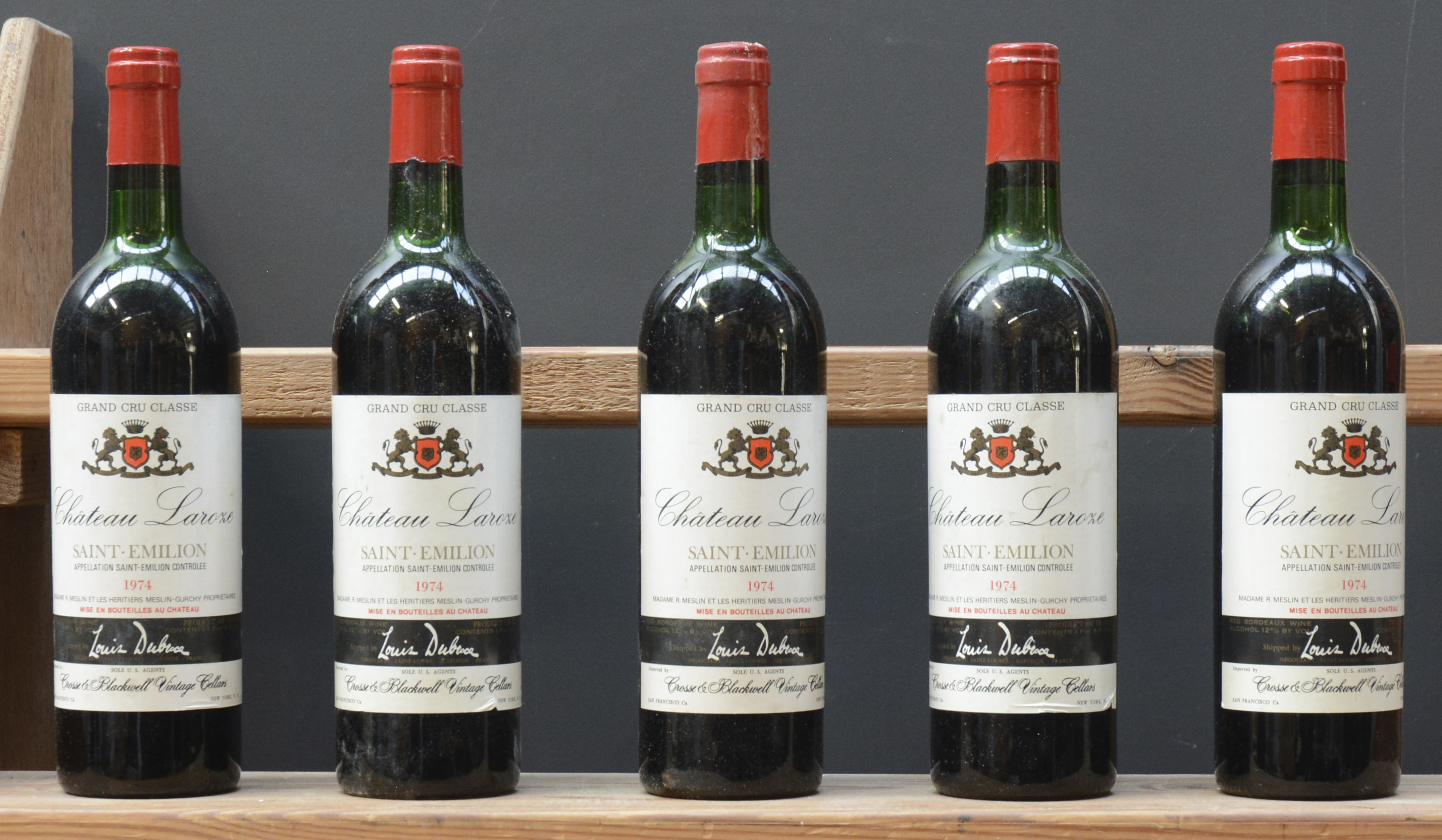 Ch. Laroze A.C. St-Emilion grand cru classé M.C Ch. Laroze A.C. St-Emilion grand cru classé M.C. 1974 aantal: 5 bt