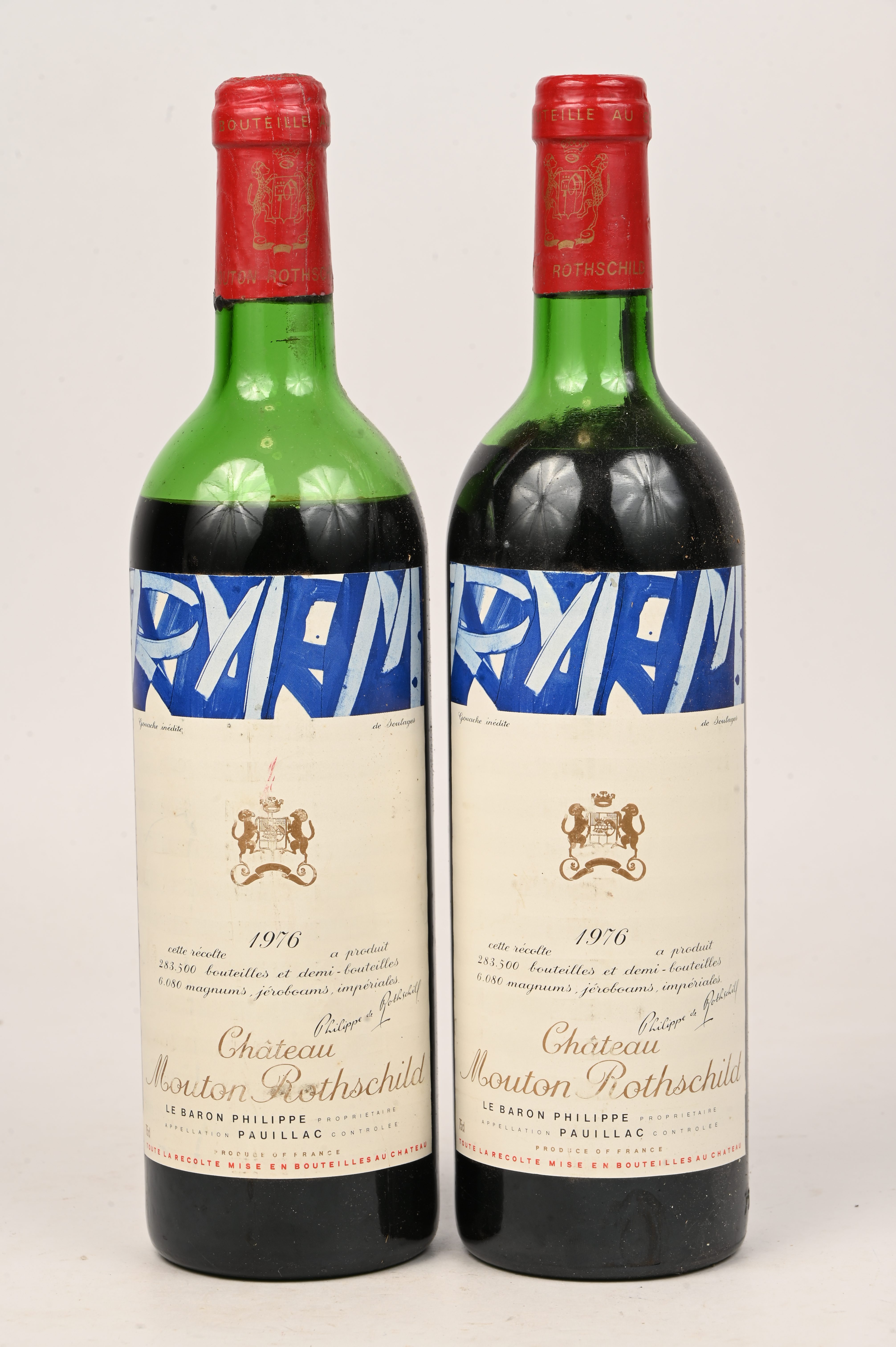 Ch. Mouton-Rothschild A.C. Pauillac 1e grand cru classé M.C Ch. Mouton-Rothschild A.C. Pauillac 1e grand cru classé M.C. 1976 aantal: 2 bt ms/ls