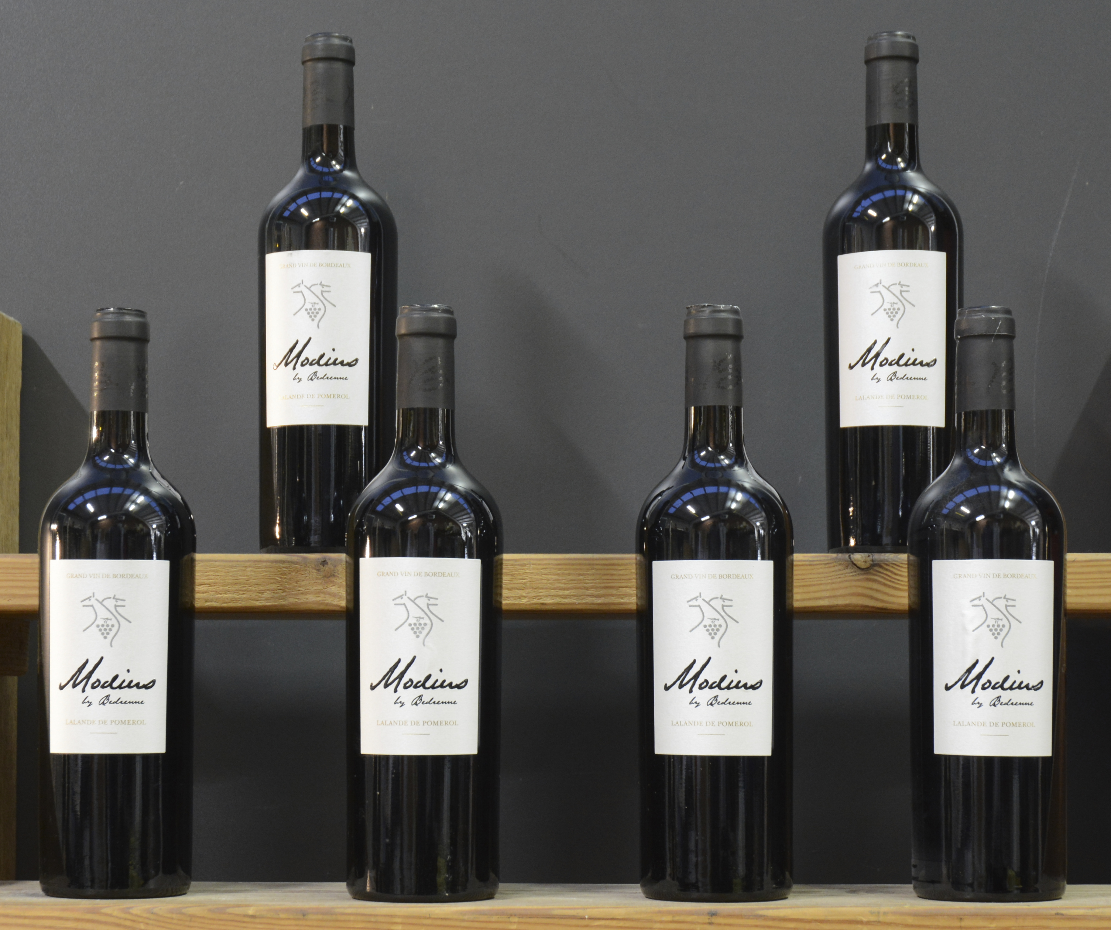 Modius by Bedrenne A.C. Lalande-de-Pomerol M.P. O.D Modius by Bedrenne A.C. Lalande-de-Pomerol M.P. O.D. 2015 aantal: 6 bt