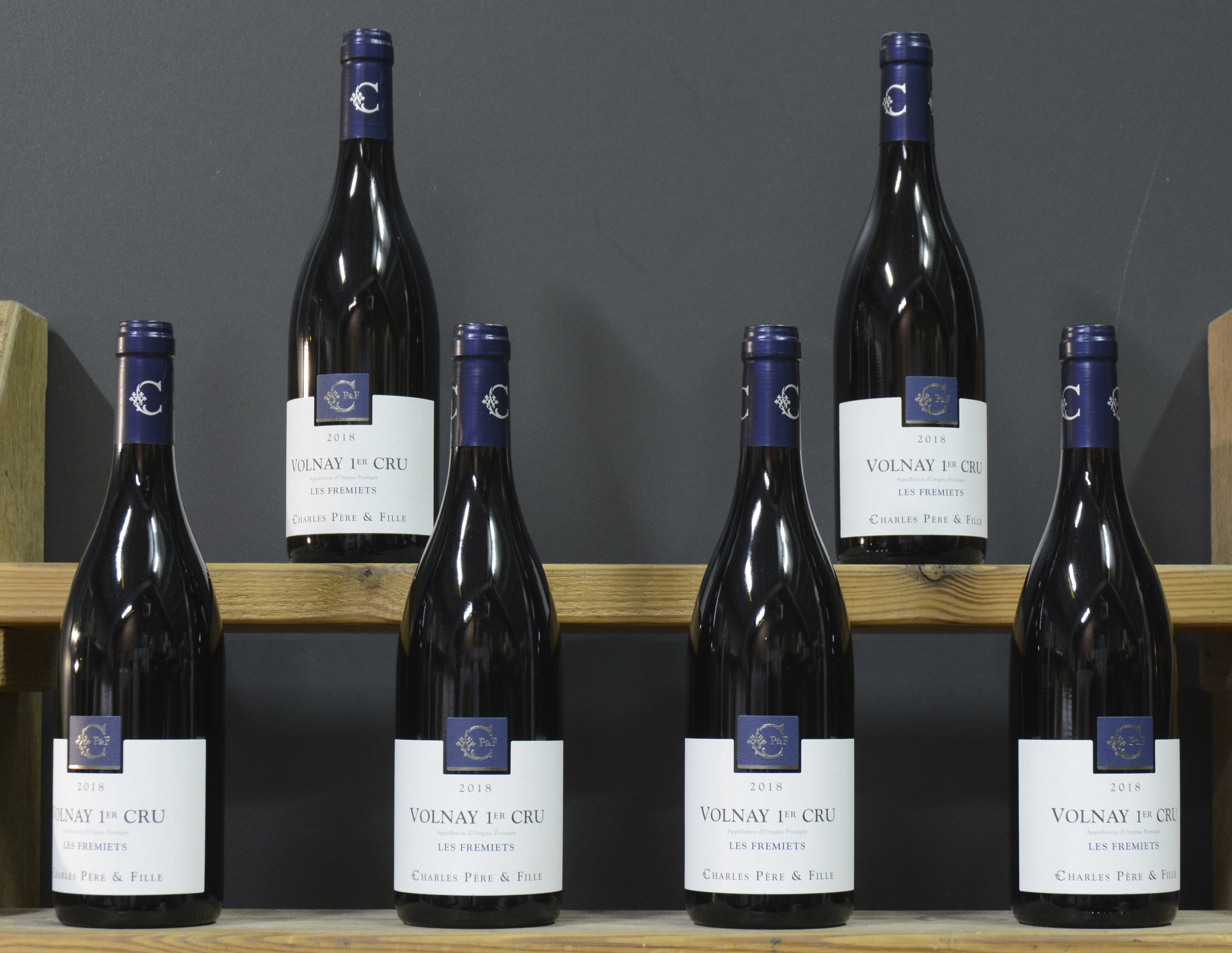 Volnay 1e Cru Les Fremiets A.C. Charles Père & Fille, Nantoux M.O. O.D Volnay 1e Cru Les Fremiets A.C. Charles Père & Fille, Nantoux M.O. O.D. 2018 aantal: 6 bt