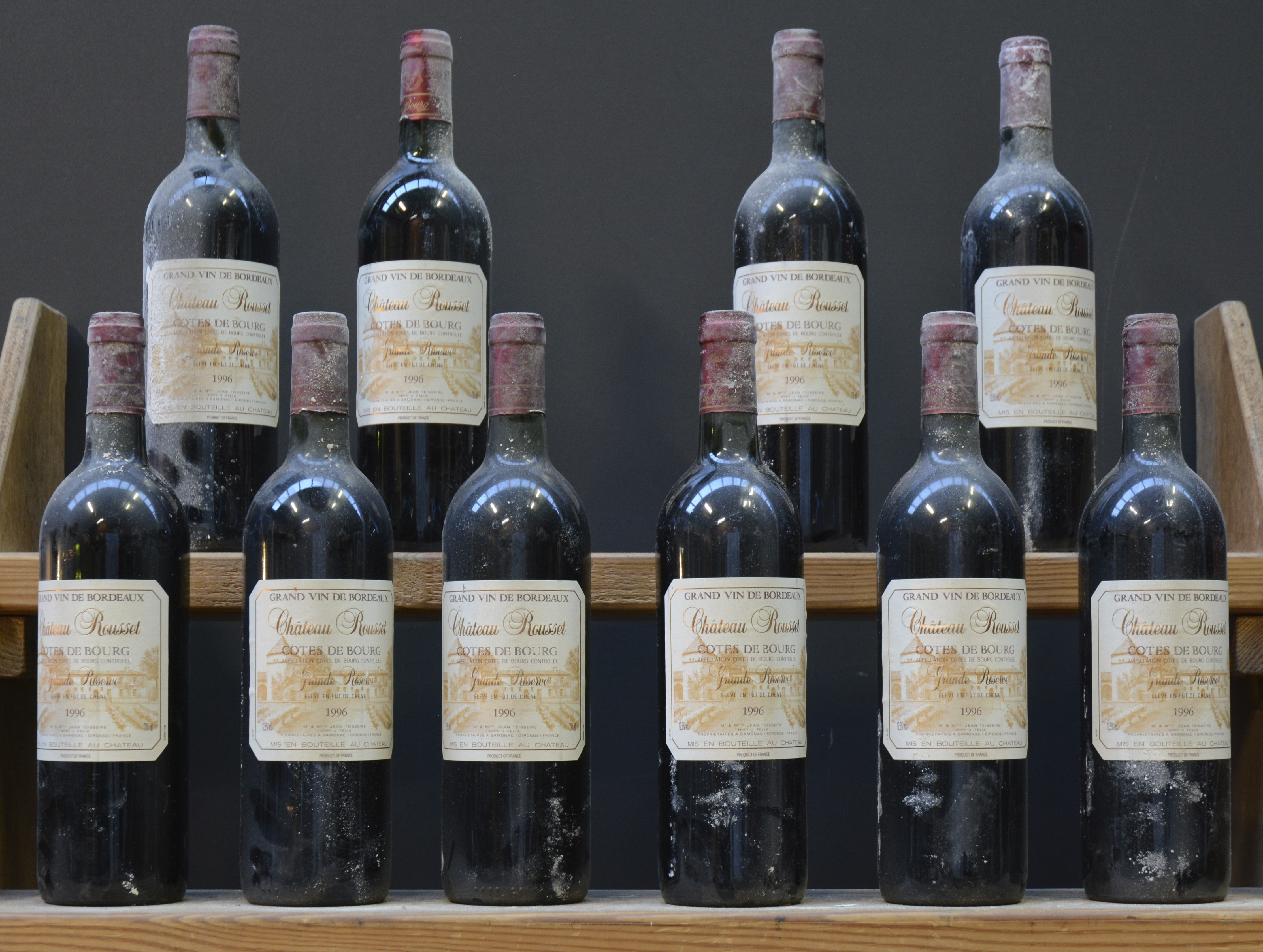 Ch. Rousset Grande Réserve A.C. Côtes de Bourg M.C Ch. Rousset Grande Réserve A.C. Côtes de Bourg M.C. 1996 aantal: 10 bt