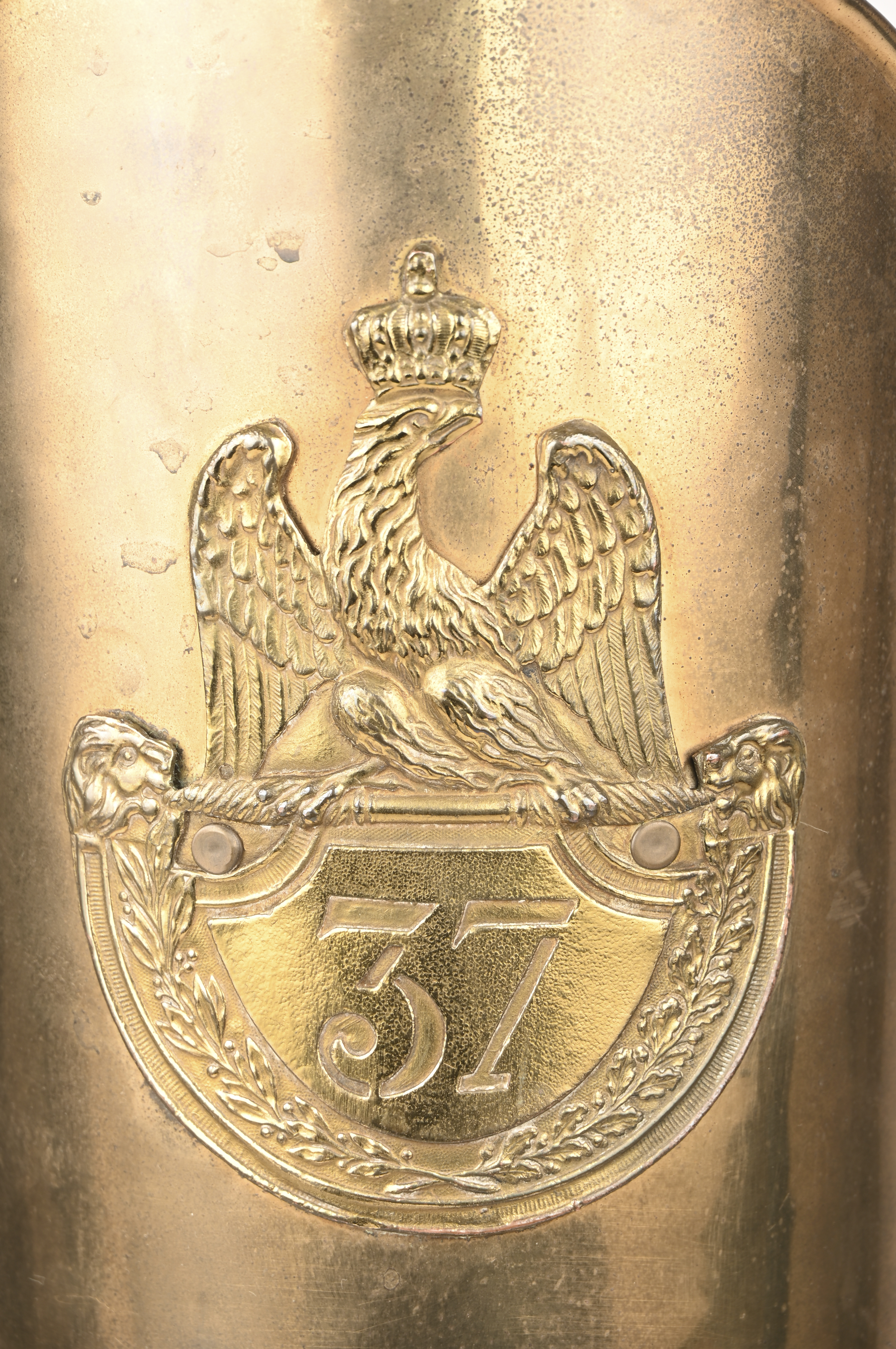 Een vintage koperen paraplubak in de vorm van een laars, gemerkt Mecap België Een vintage koperen paraplubak in de vorm van een laars, gemerkt Mecap België.