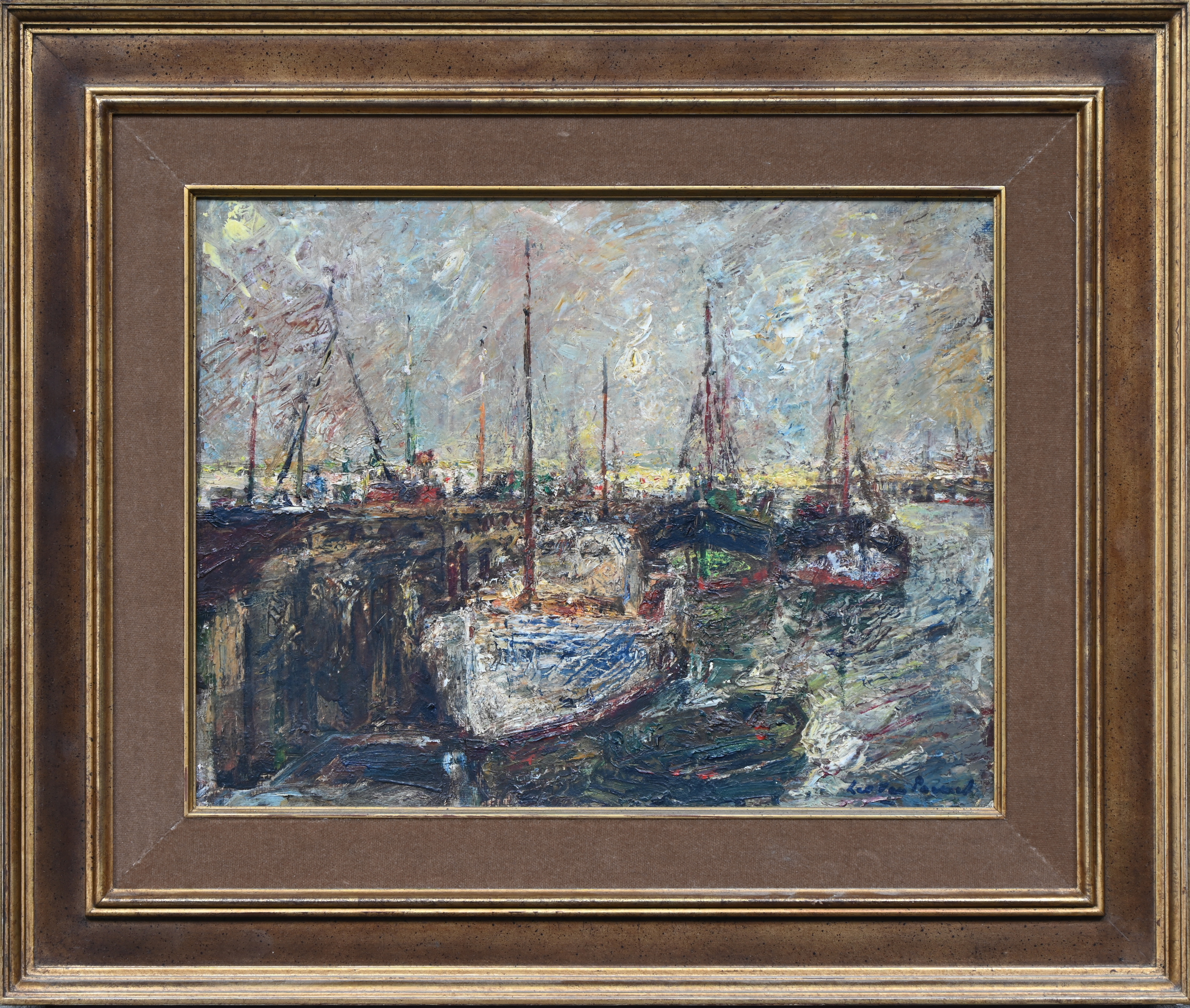 ‘Vissersboten in de haven’, olieverf op doek. Een impressionistisch werkje, getekend Leo Van Pauwel ‘Vissersboten in de haven’, olieverf op doek. Een impressionistisch werkje, getekend Leo Van Pauwel.