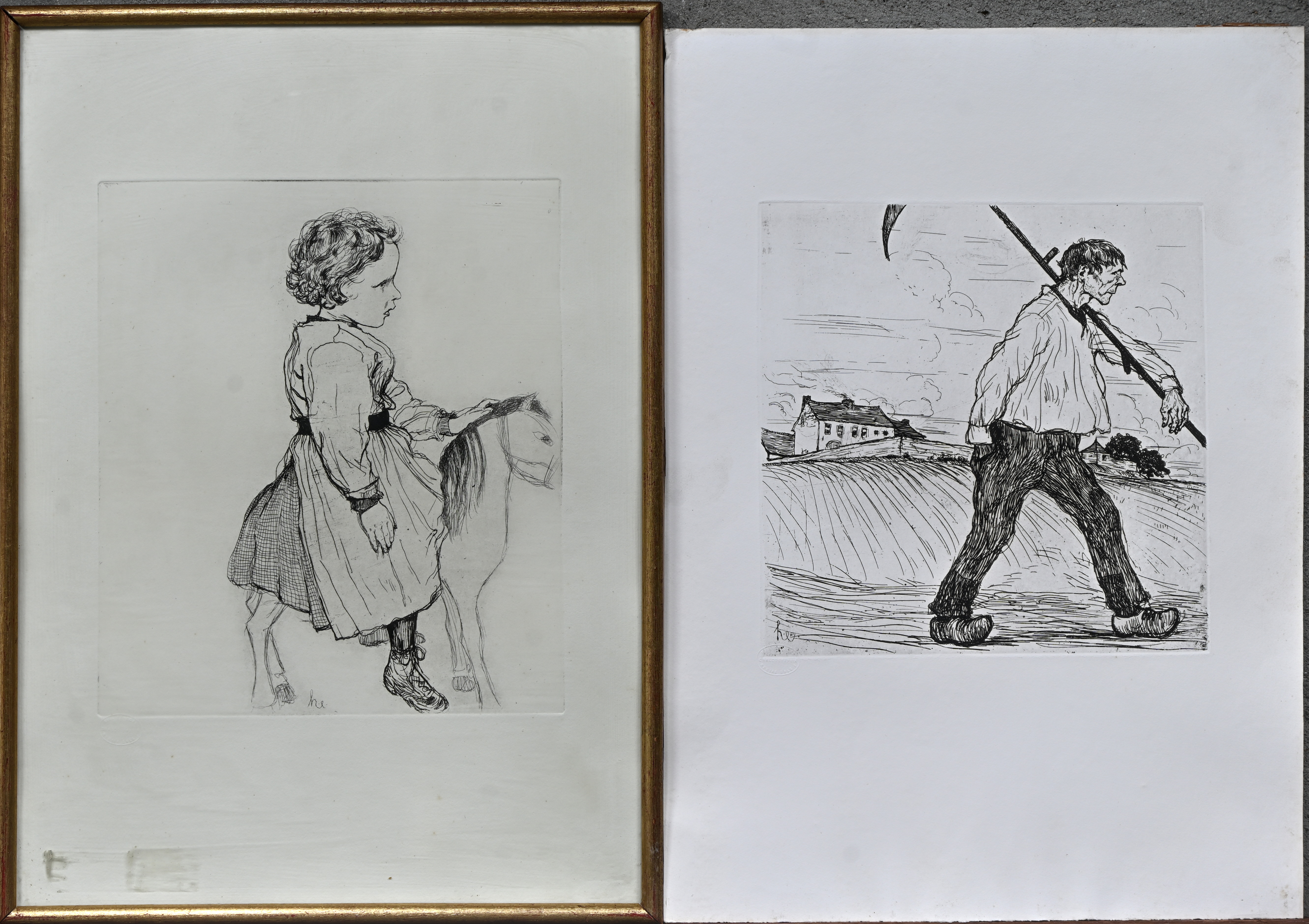‘Man met zeis’ & ‘Meisje op een schommelpaard’, twee monochrome etsen. Herdrukken van de originele plaat, 1 losse prent en 1 ingekaderd ‘Man met zeis’ & ‘Meisje op een schommelpaard’, twee monochrome etsen. Herdrukken van de originele plaat, 1 losse prent en 1 ingekaderd.
