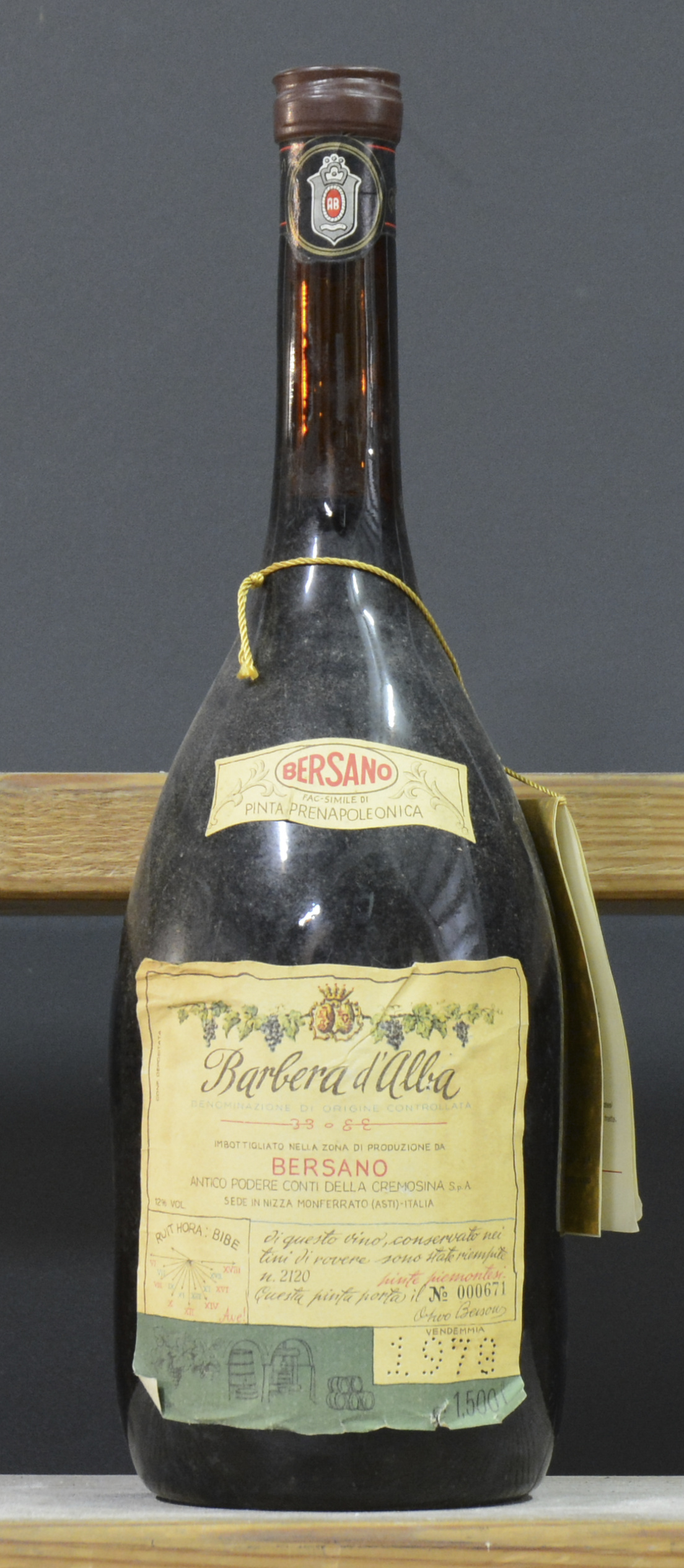 Barbera d’Alba D.O.C. Bersano, Asti M.O. 1978 aantal: 1 Mag Barbera d’Alba D.O.C. Bersano, Asti M.O. 1978 aantal: 1 Mag.